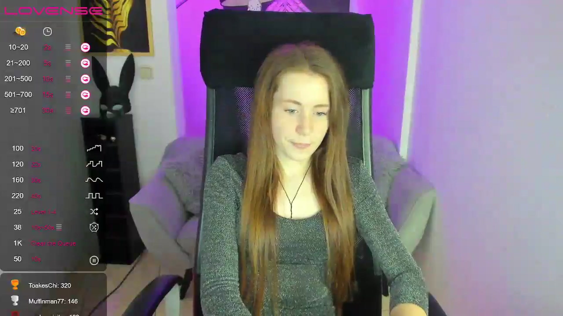 Gallery image thumbnail from Moonshinee's myfreecams stream on, 01/04/2025, 18:34 image 9 of 20
