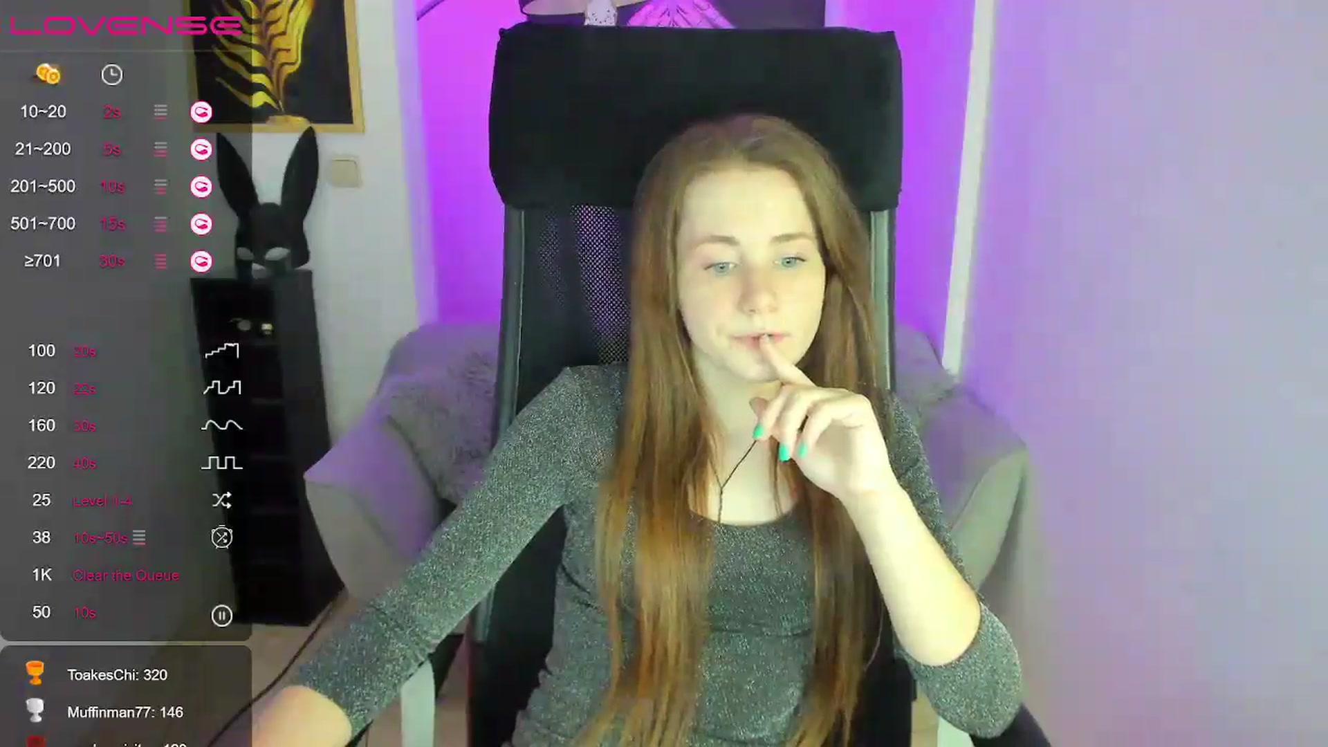 Gallery image thumbnail from Moonshinee's myfreecams stream on, 01/04/2025, 19:02 image 15 of 20