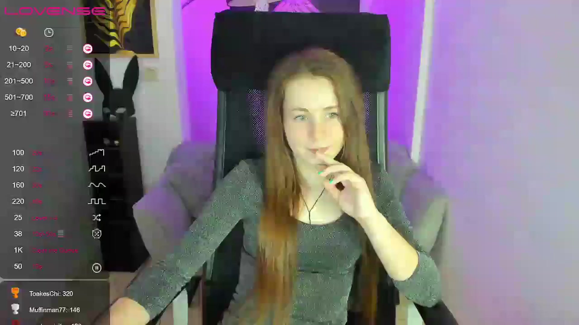 Gallery image thumbnail from Moonshinee's myfreecams stream on, 01/04/2025, 19:02 image 7 of 20