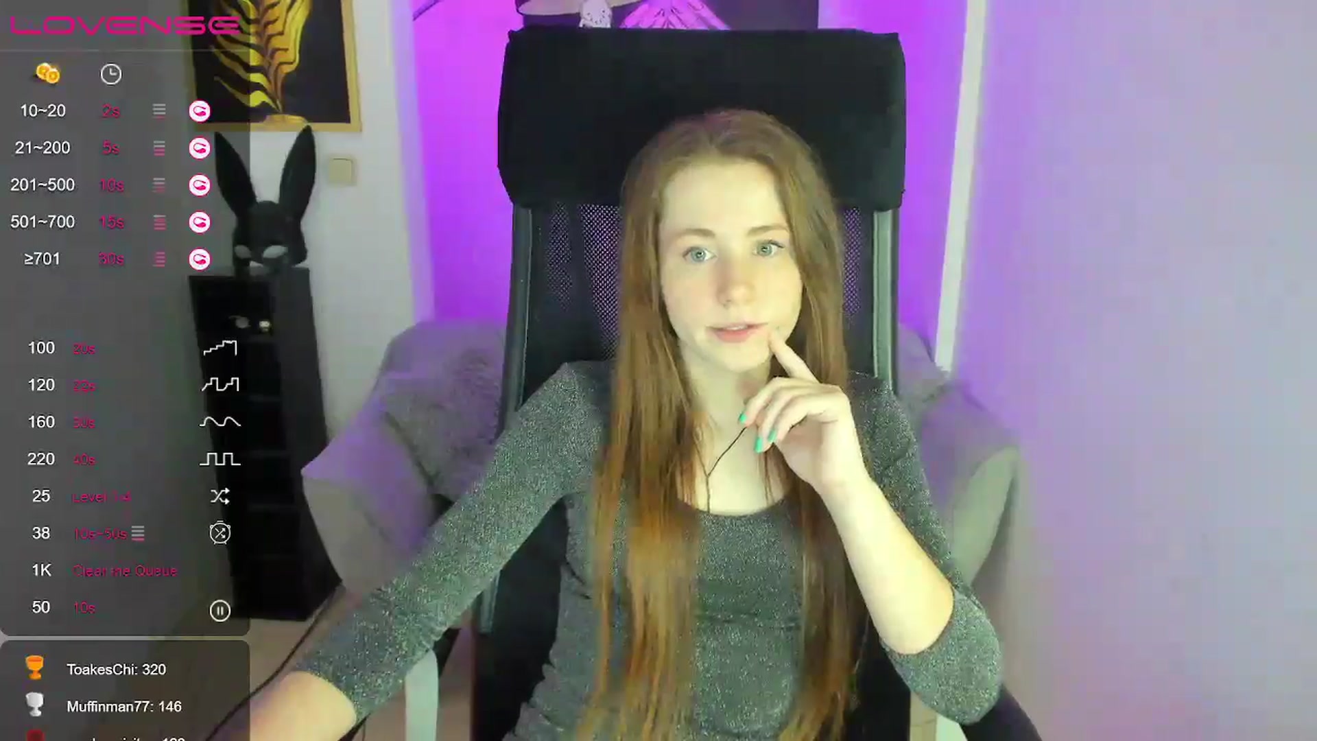 Gallery image thumbnail from Moonshinee's myfreecams stream on, 01/04/2025, 19:02 image 16 of 20