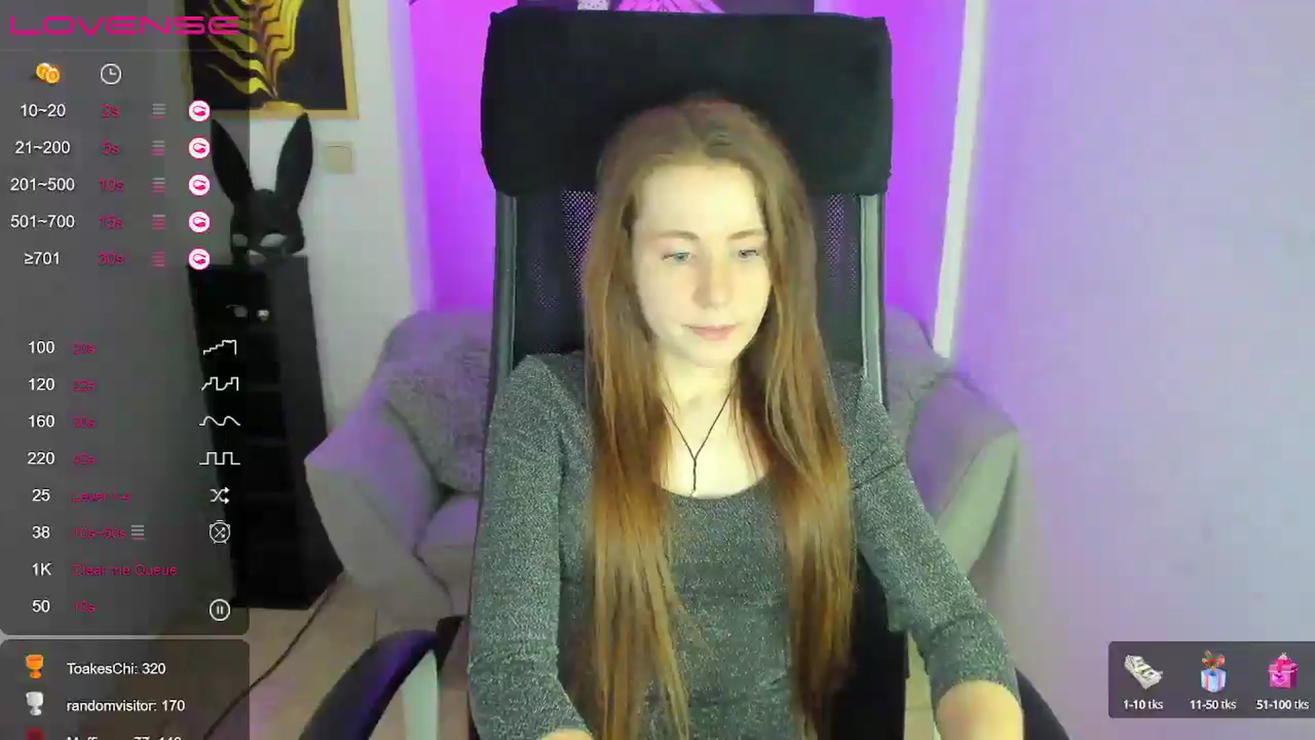 Gallery image thumbnail from Moonshinee's myfreecams stream on, 01/04/2025, 19:23 image 16 of 20