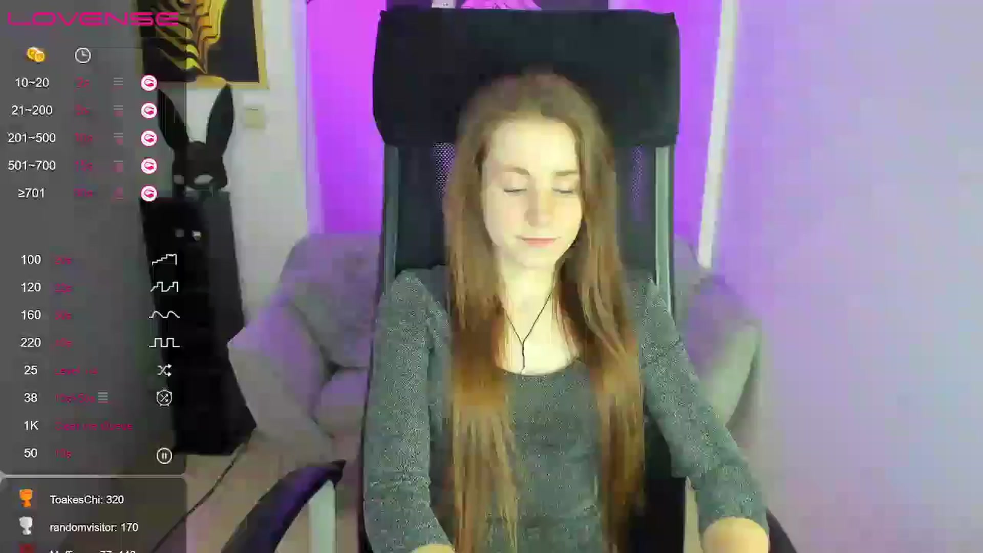 Gallery image thumbnail from Moonshinee's myfreecams stream on, 01/04/2025, 19:23 image 13 of 20