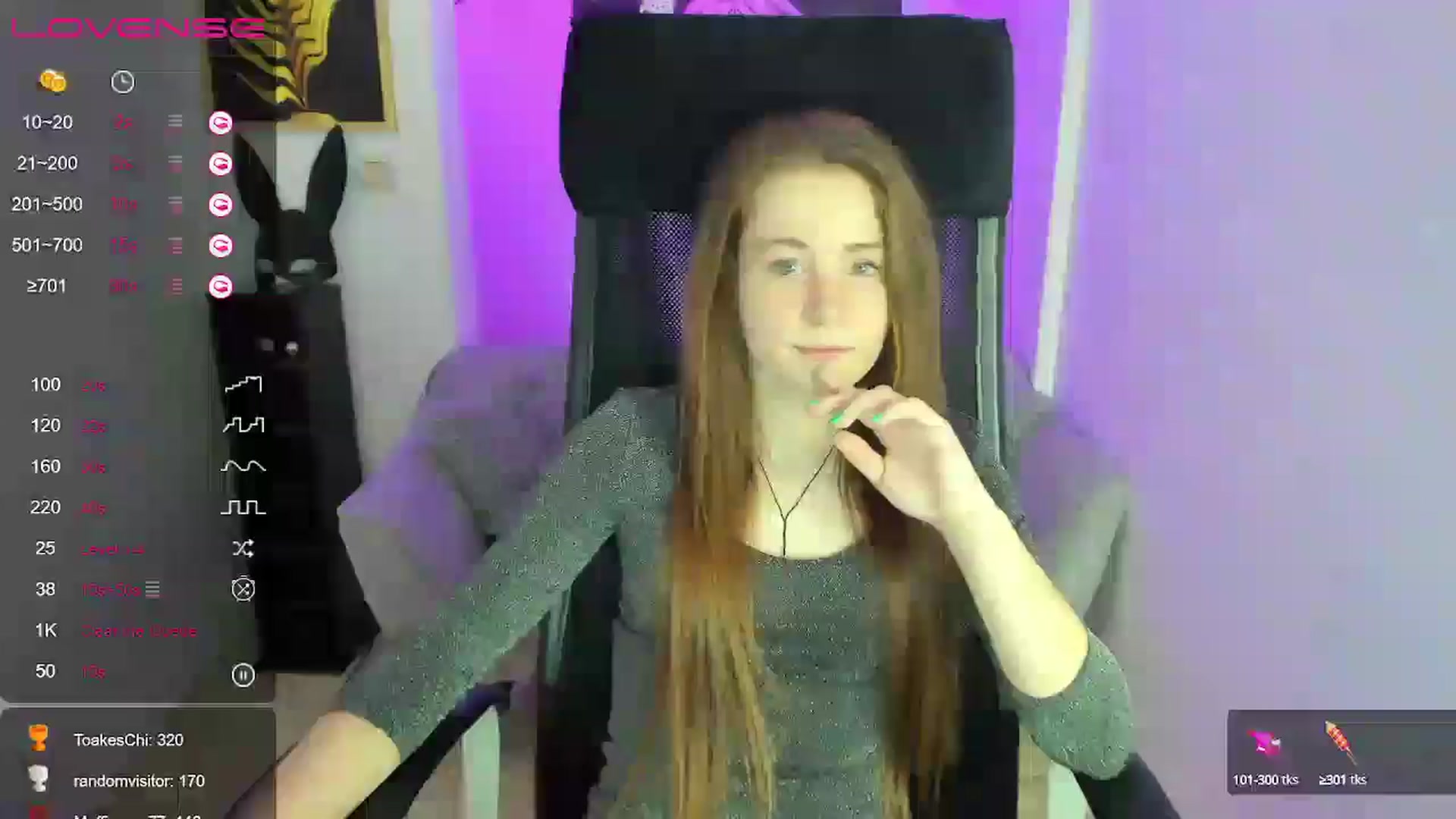 Gallery image thumbnail from Moonshinee's myfreecams stream on, 01/04/2025, 19:23 image 11 of 20