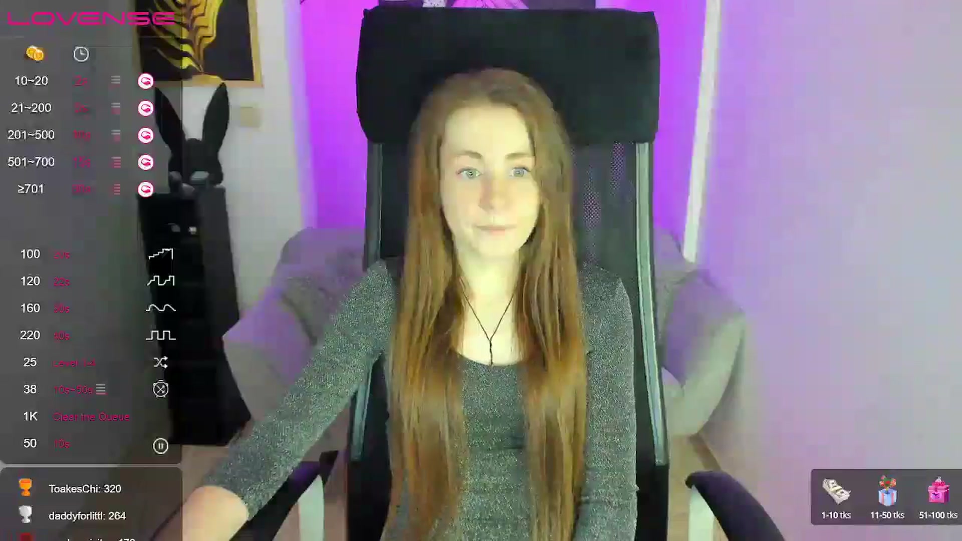 Gallery image thumbnail from Moonshinee's myfreecams stream on, 01/04/2025, 20:06 image 9 of 20