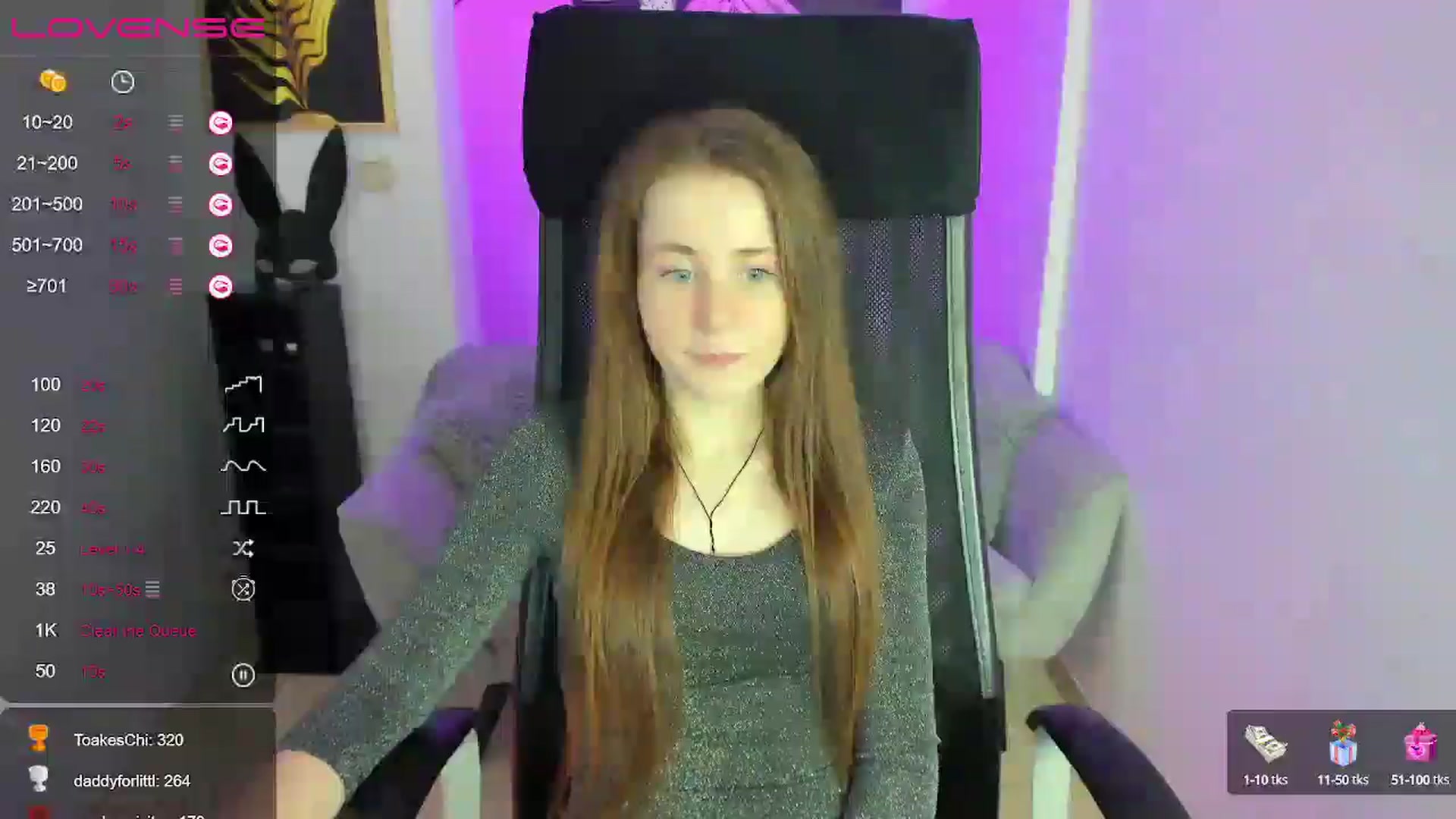 Gallery image thumbnail from Moonshinee's myfreecams stream on, 01/04/2025, 20:06 image 14 of 20