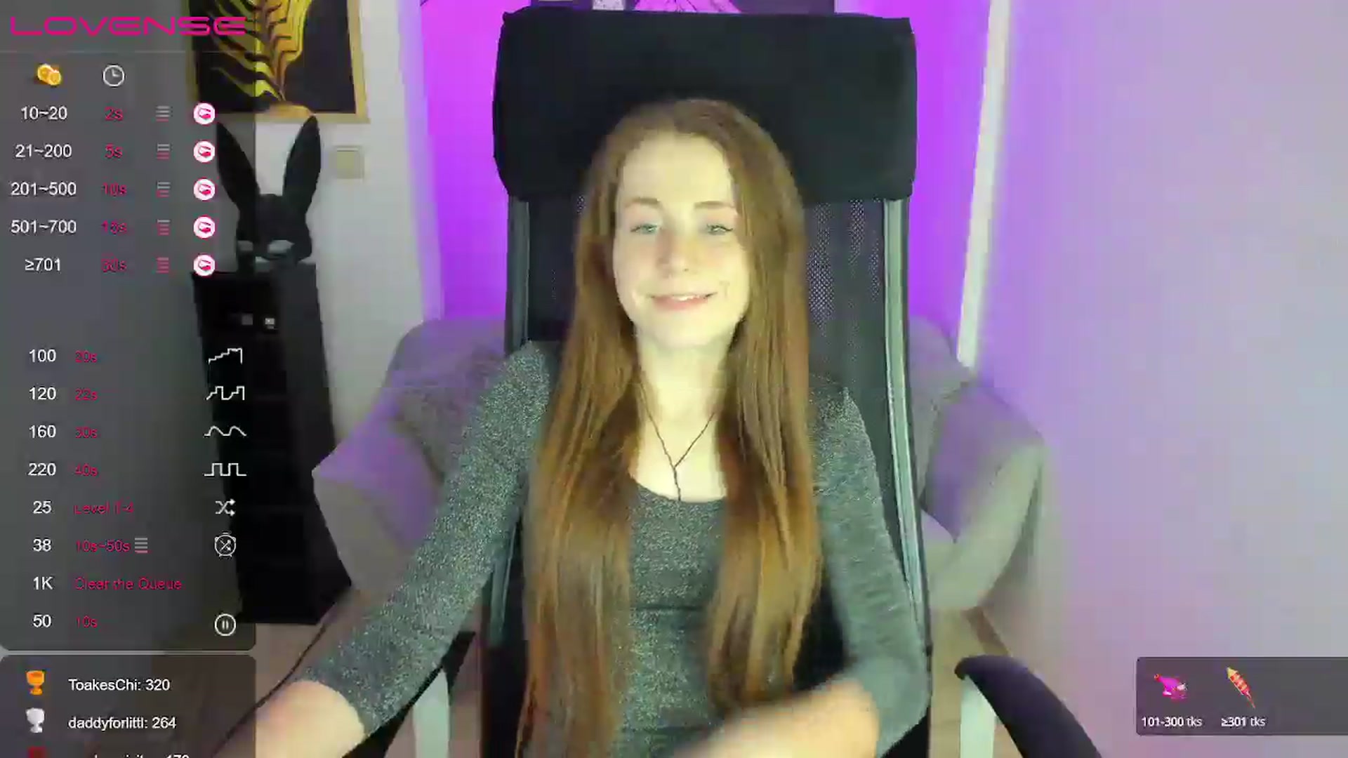 Gallery image thumbnail from Moonshinee's myfreecams stream on, 01/04/2025, 20:06 image 12 of 20