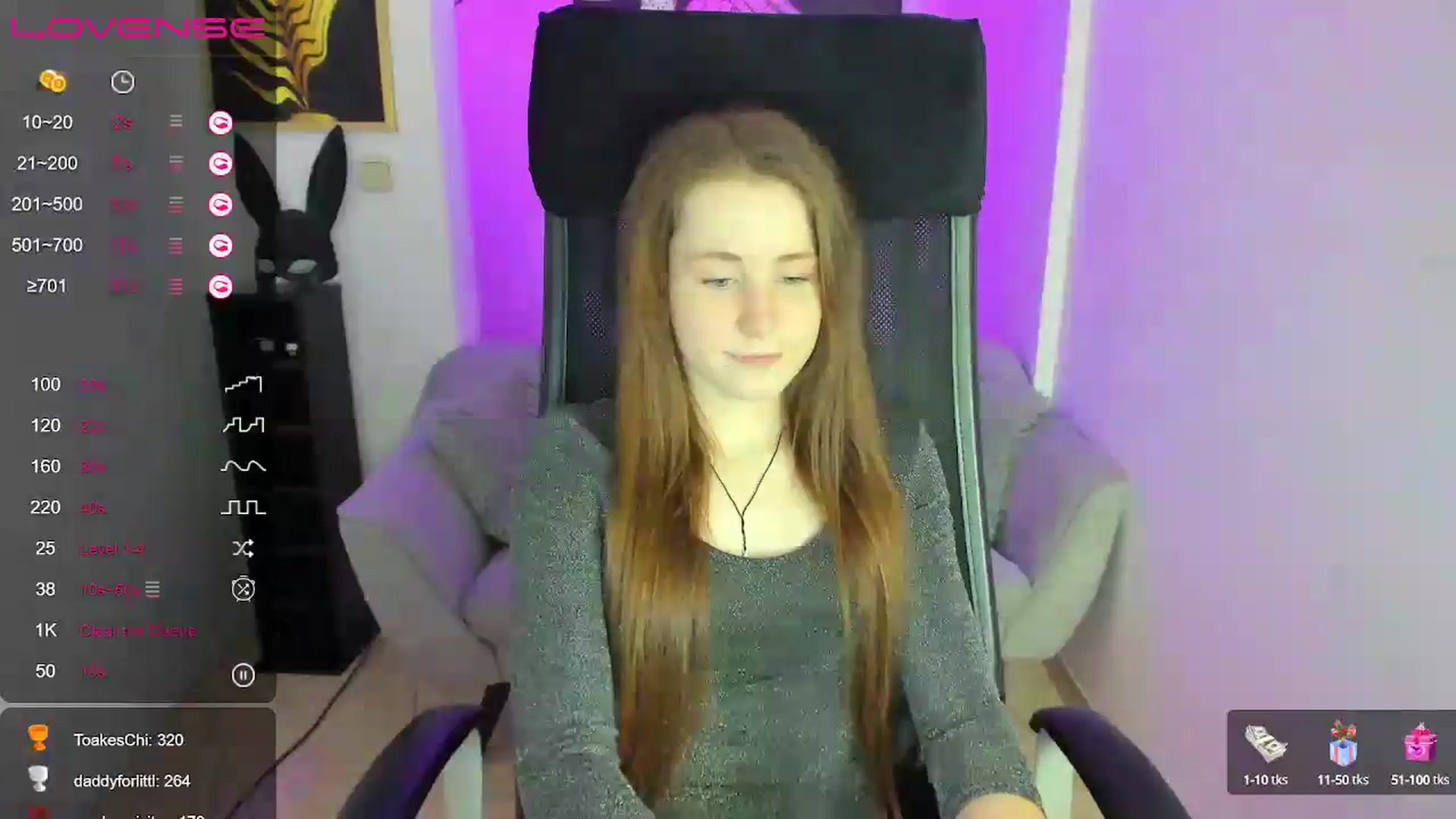 Gallery image thumbnail from Moonshinee's myfreecams stream on, 01/04/2025, 20:06 image 15 of 20