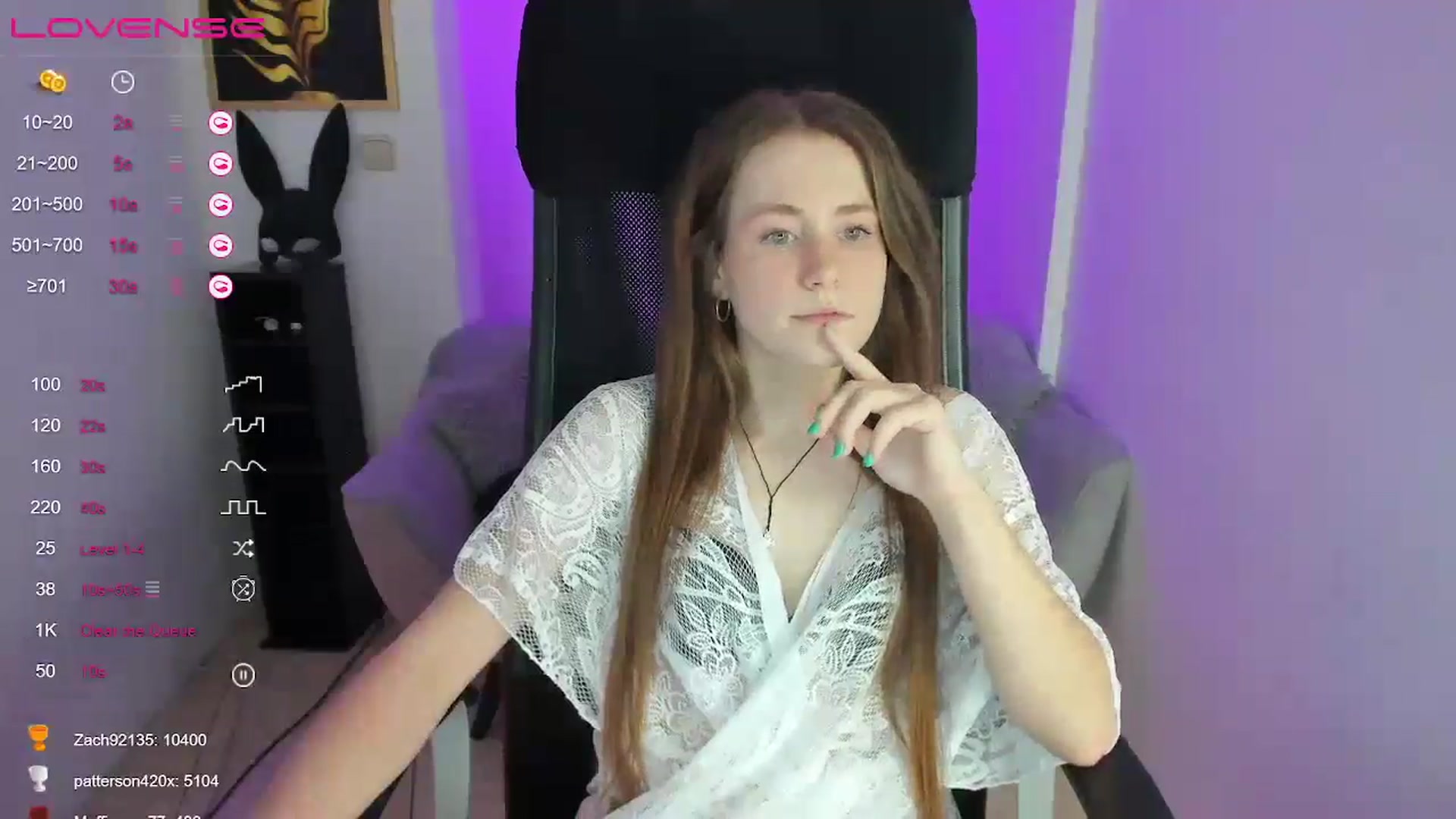 Gallery image thumbnail from Moonshinee's myfreecams stream on, 01/05/2025, 20:55 image 8 of 20