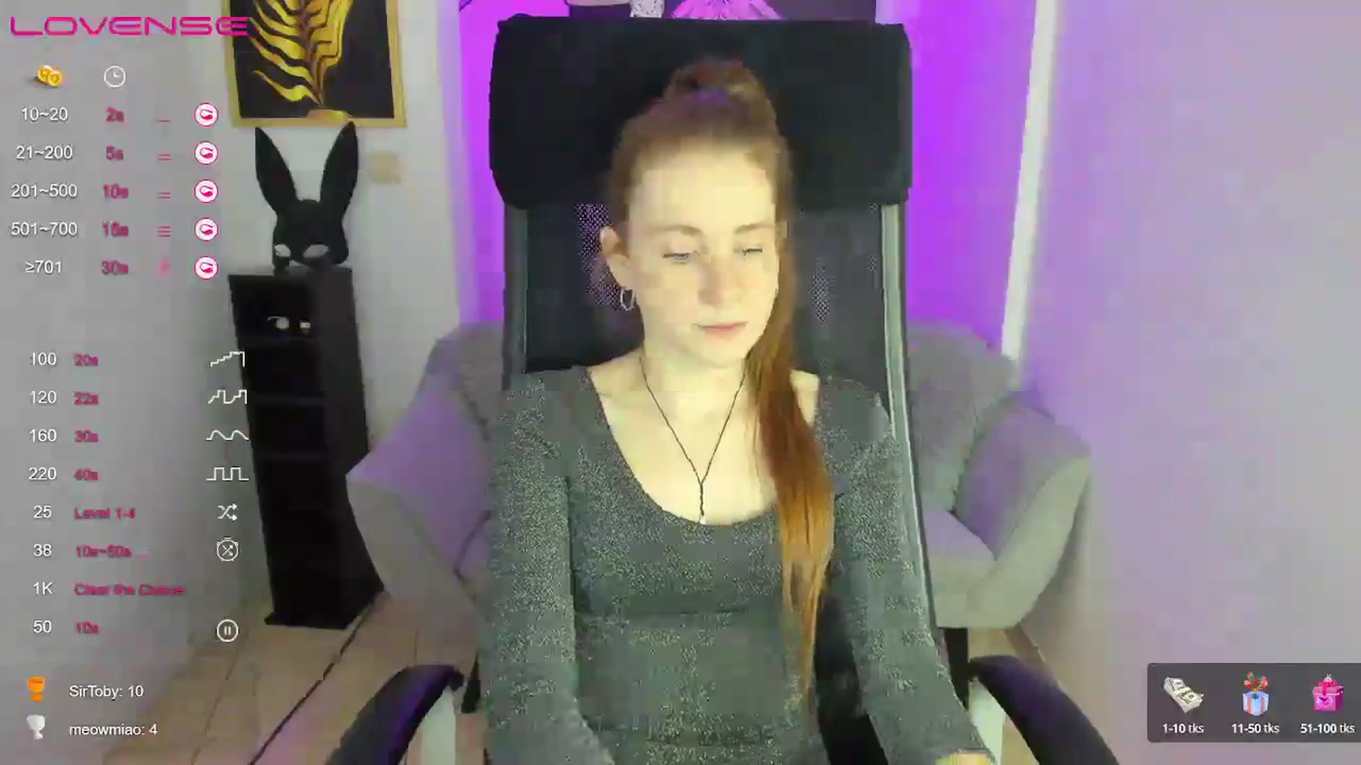 Gallery image thumbnail from Moonshinee's myfreecams stream on, 01/08/2025, 13:24 image 11 of 20