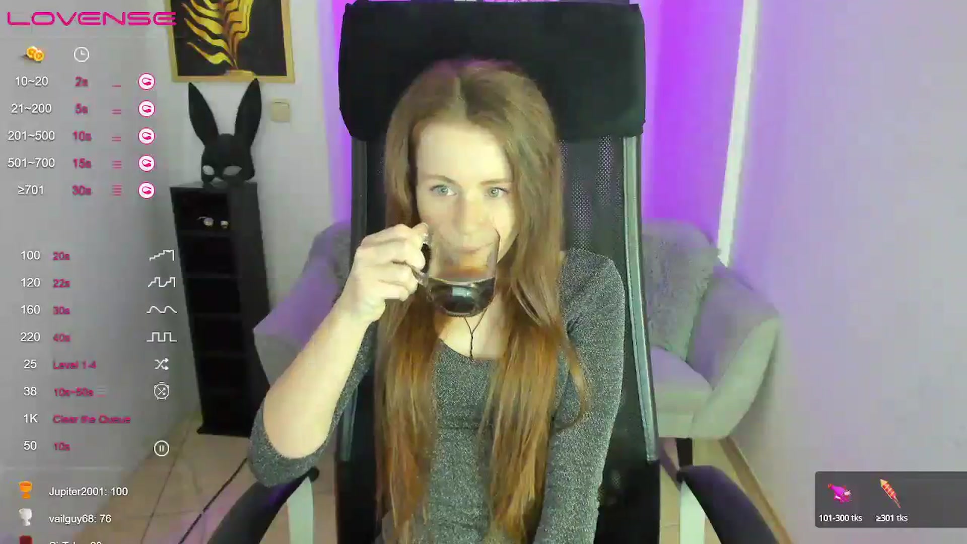 Gallery image thumbnail from Moonshinee's myfreecams stream on, 01/08/2025, 15:46 image 7 of 20