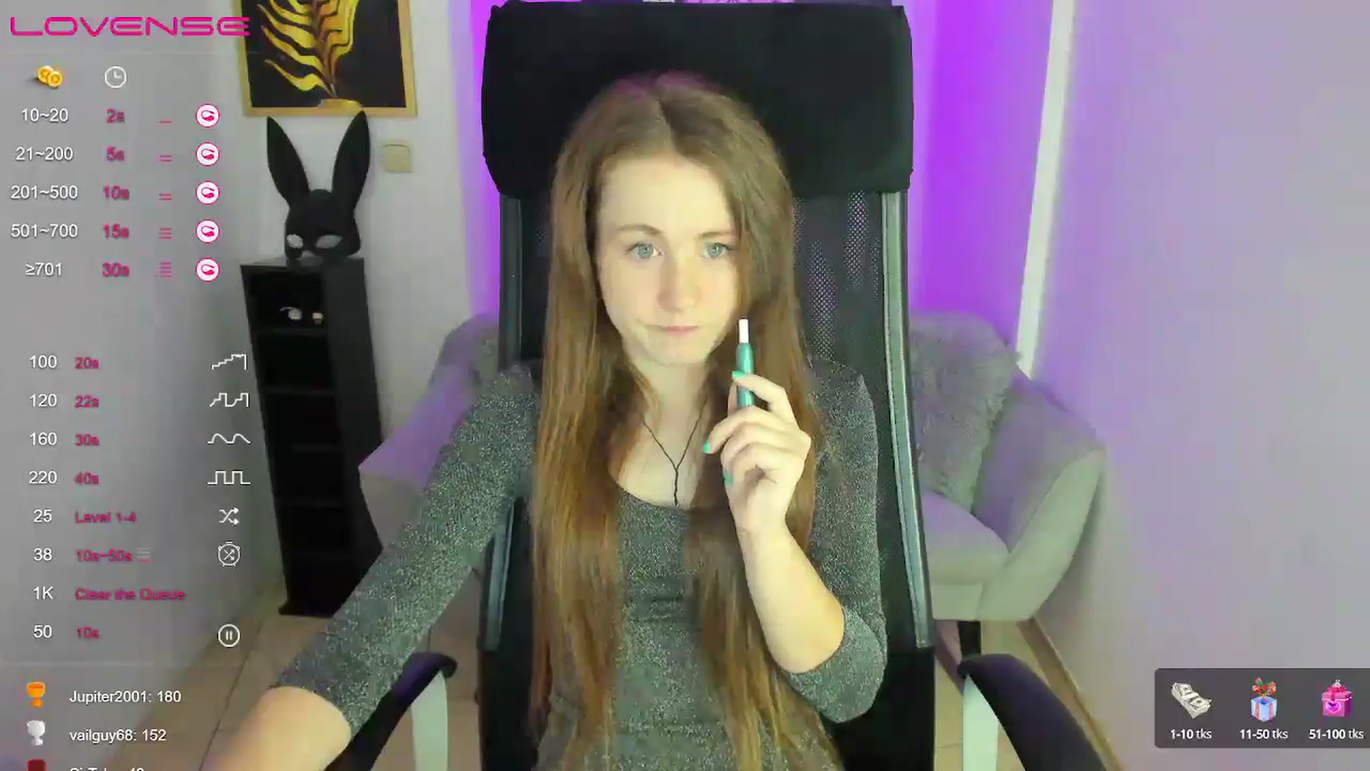 Gallery image thumbnail from Moonshinee's myfreecams stream on, 01/08/2025, 16:12 image 6 of 20