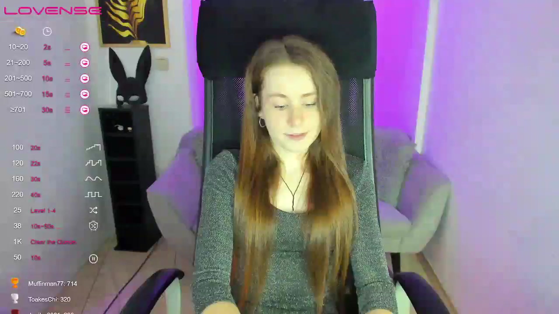 Gallery image thumbnail from Moonshinee's myfreecams stream on, 01/08/2025, 17:28 image 18 of 20