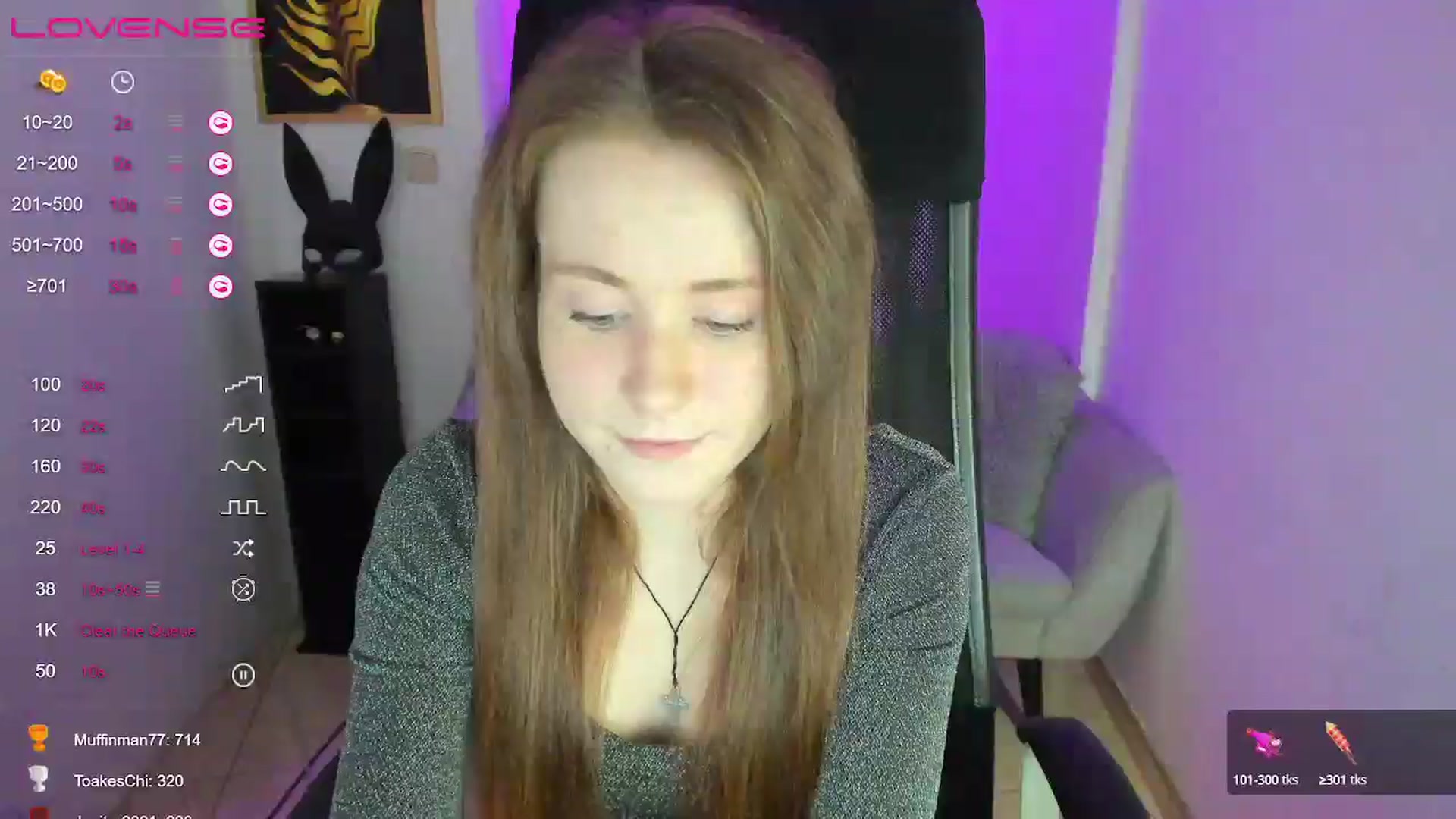 Gallery image thumbnail from Moonshinee's myfreecams stream on, 01/08/2025, 18:04 image 3 of 20