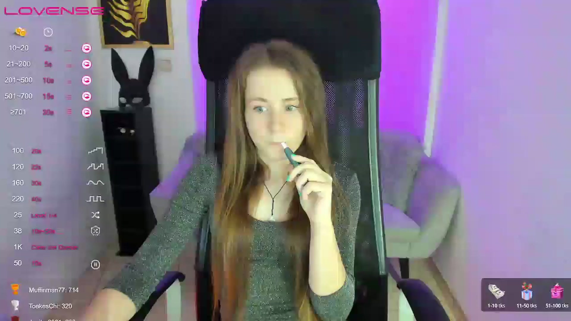 Gallery image thumbnail from Moonshinee's myfreecams stream on, 01/08/2025, 18:04 image 10 of 20