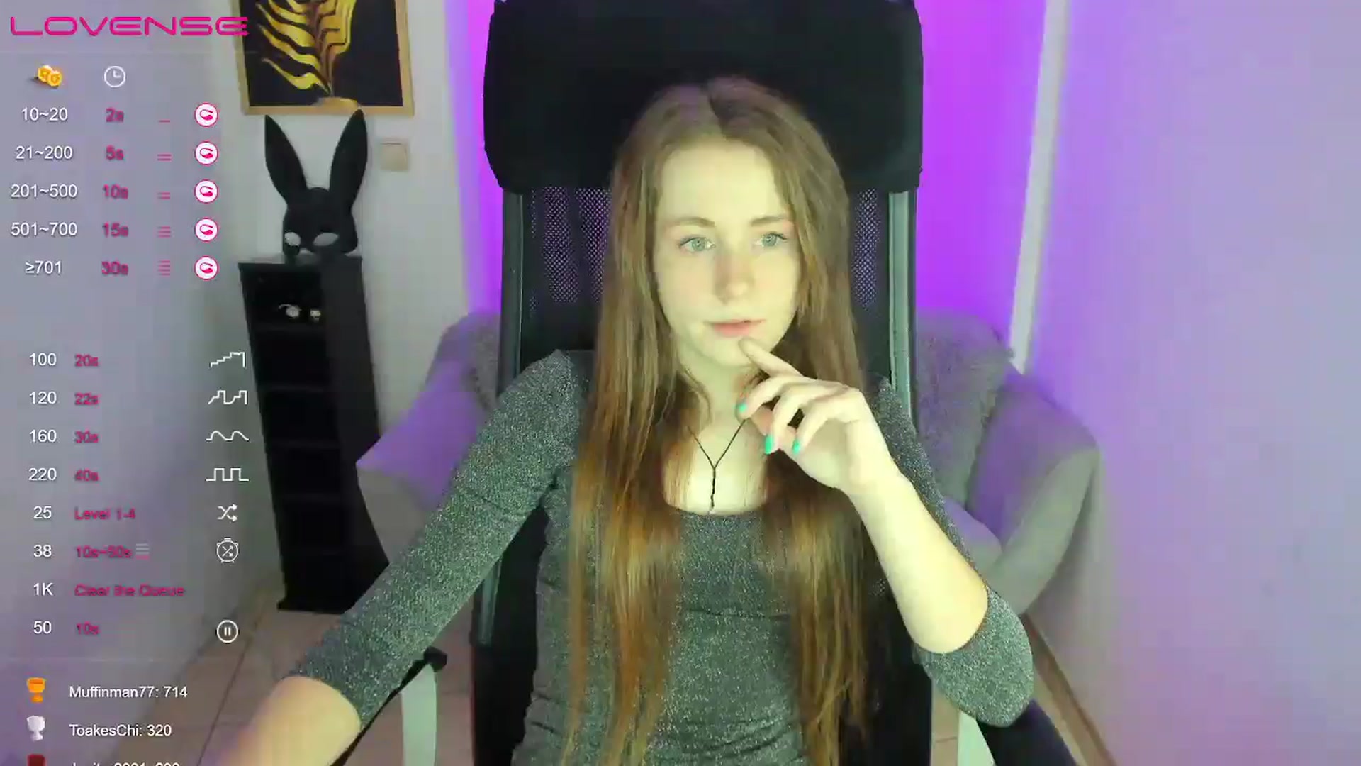 Gallery image thumbnail from Moonshinee's myfreecams stream on, 01/08/2025, 18:04 image 15 of 20