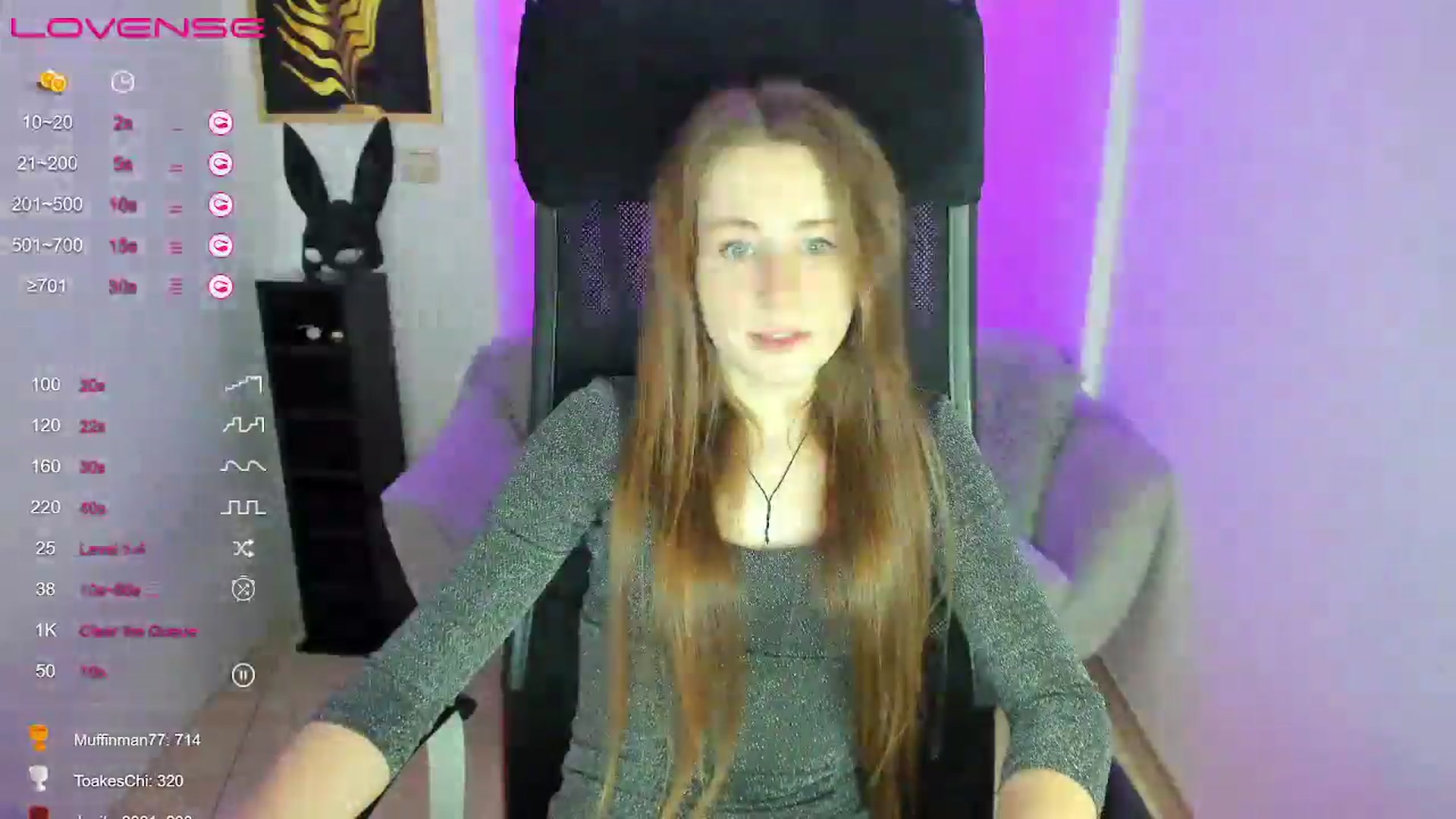 Gallery image thumbnail from Moonshinee's myfreecams stream on, 01/08/2025, 18:04 image 16 of 20