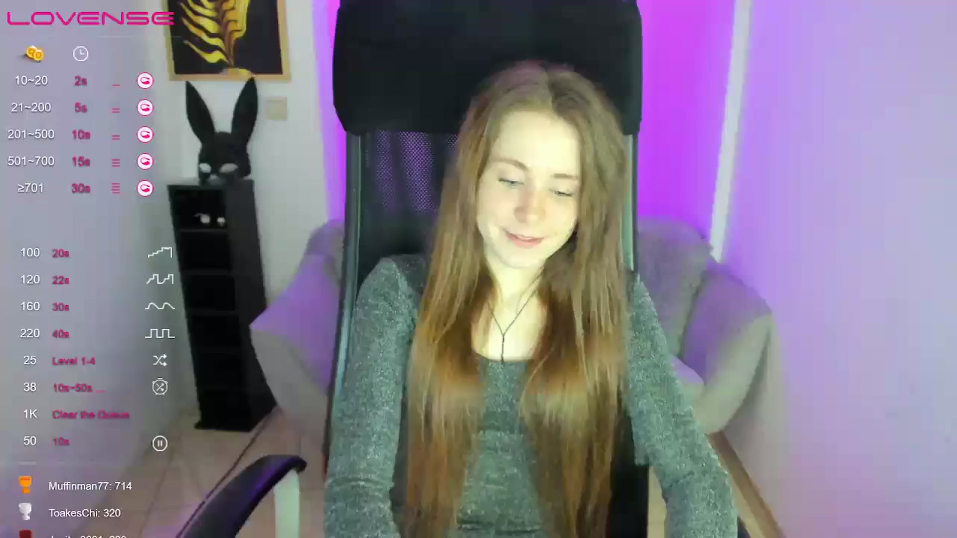 Gallery image thumbnail from Moonshinee's myfreecams stream on, 01/08/2025, 18:57 image 8 of 20
