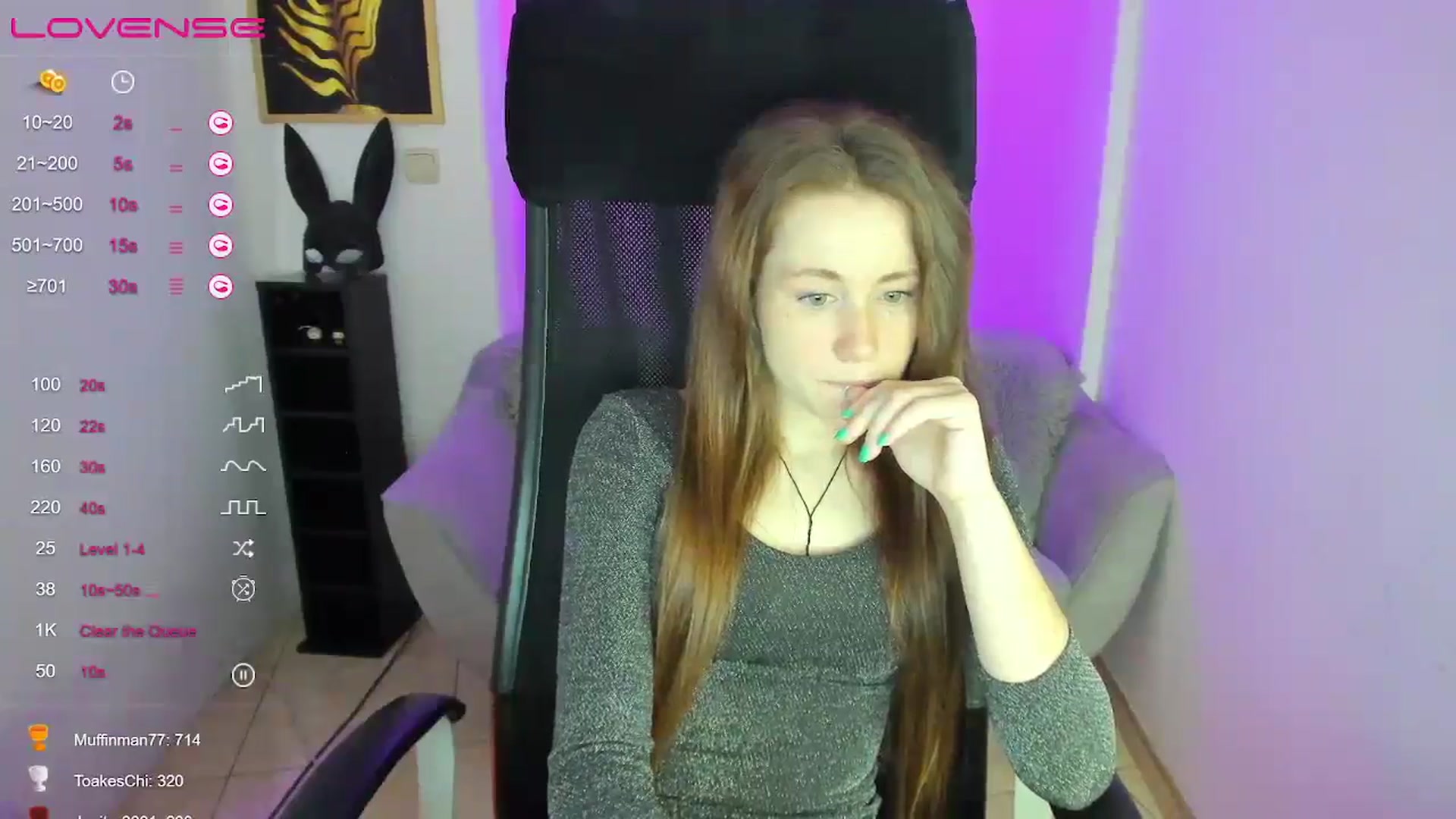 Gallery image thumbnail from Moonshinee's myfreecams stream on, 01/08/2025, 18:57 image 14 of 20