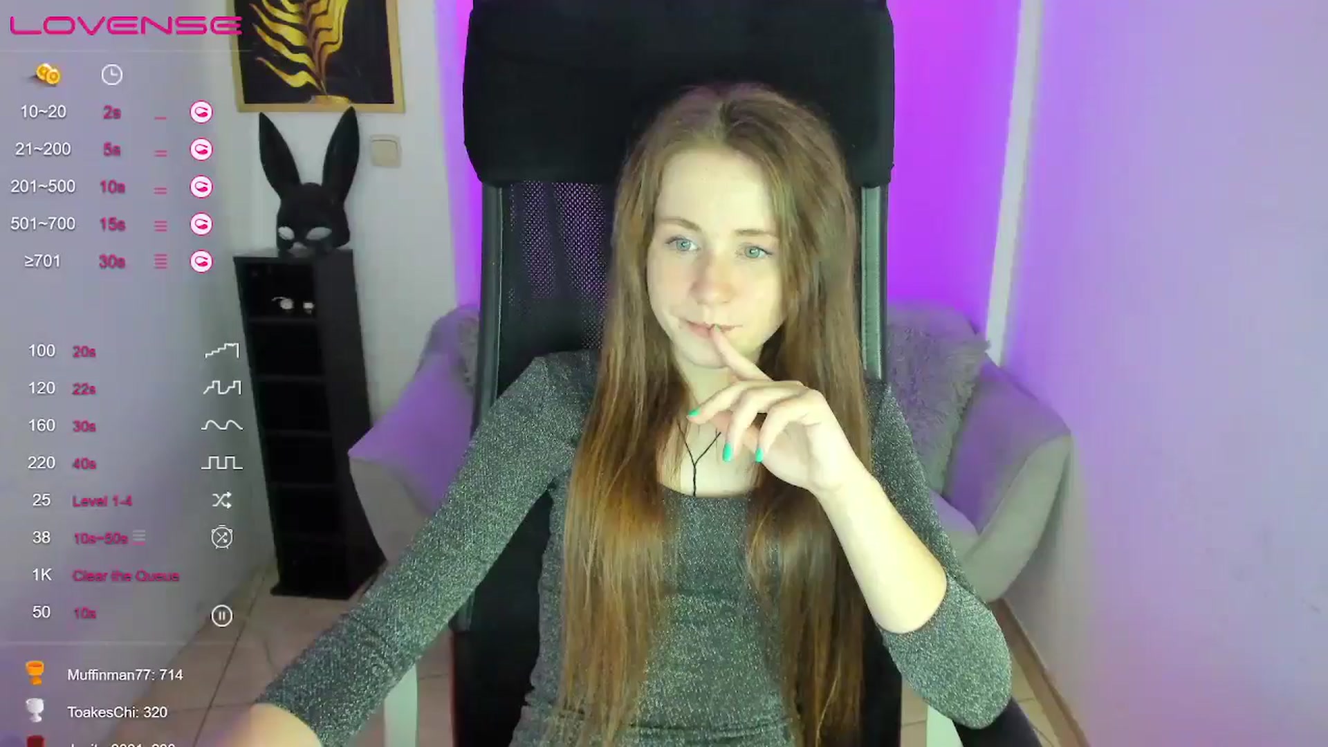 Gallery image thumbnail from Moonshinee's myfreecams stream on, 01/08/2025, 18:57 image 9 of 20