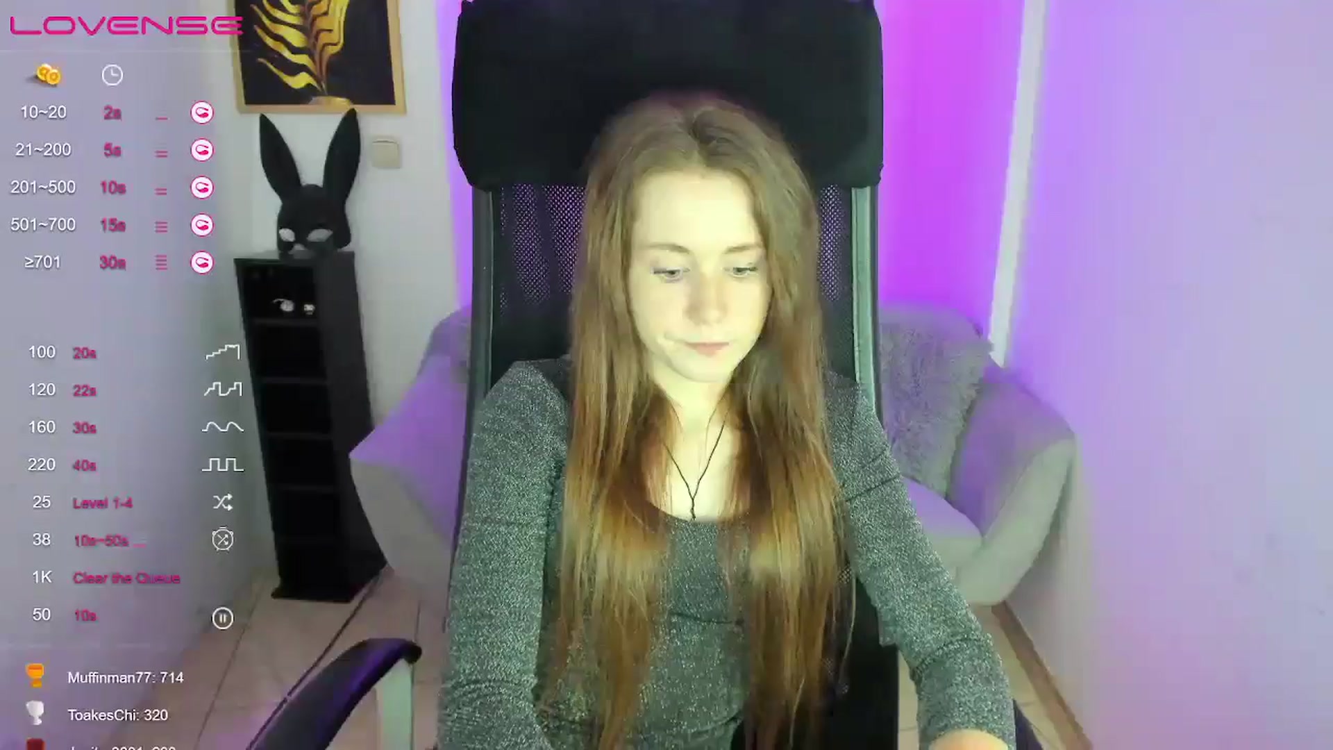 Gallery image thumbnail from Moonshinee's myfreecams stream on, 01/08/2025, 19:37 image 3 of 20