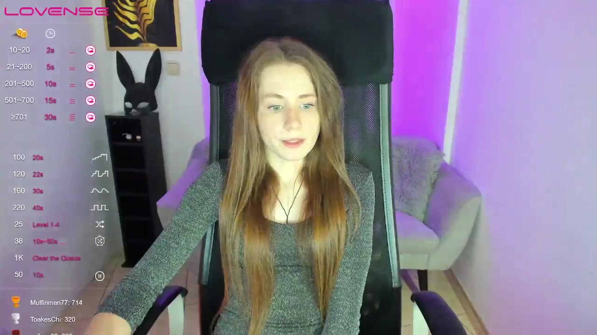 Gallery image thumbnail from Moonshinee's myfreecams stream on, 01/08/2025, 19:37 image 17 of 20