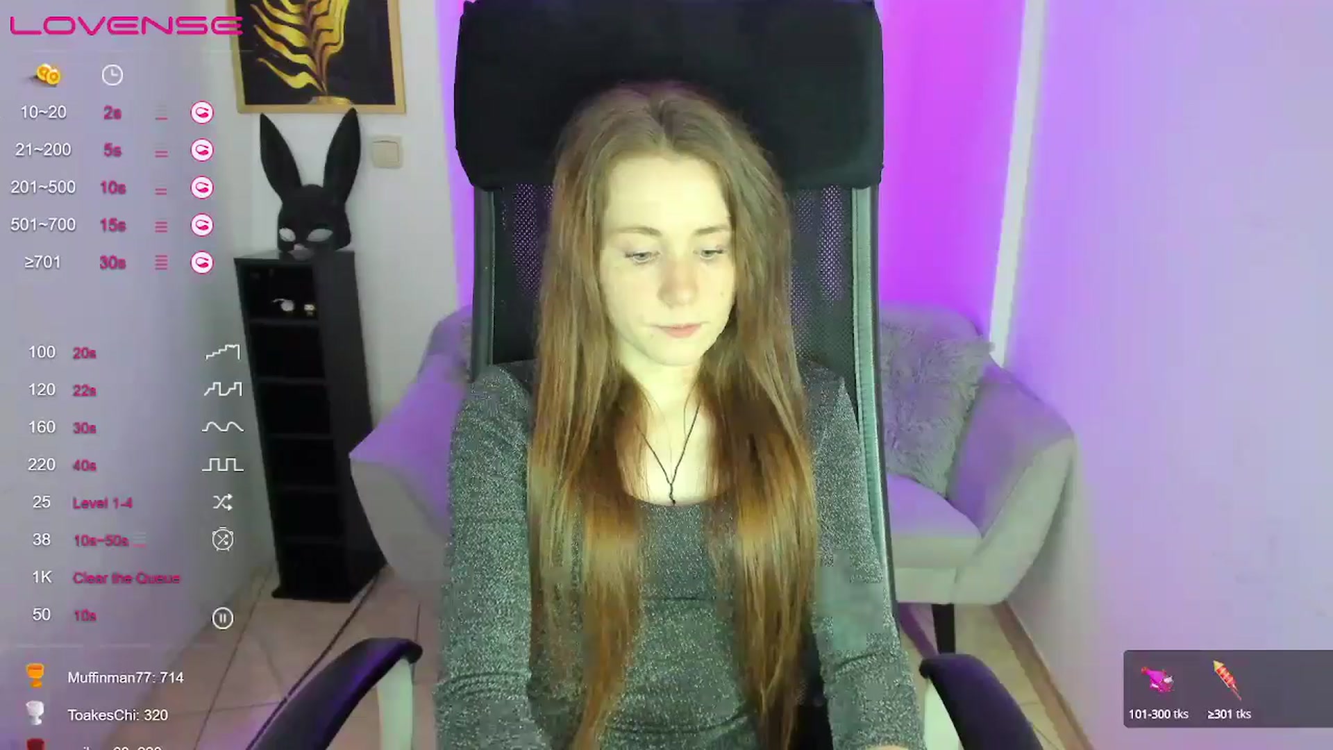 Gallery image thumbnail from Moonshinee's myfreecams stream on, 01/08/2025, 19:37 image 16 of 20