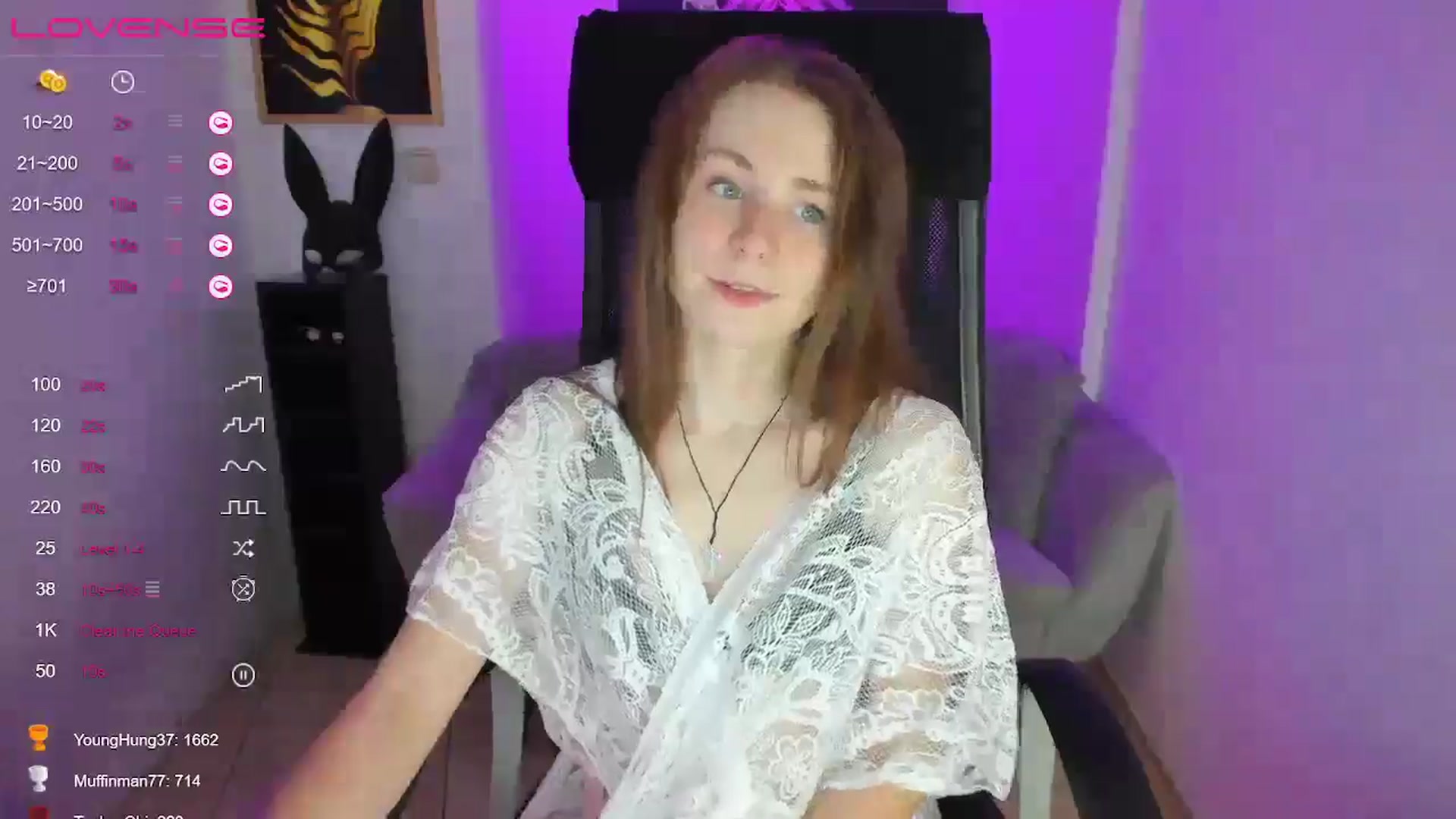 Gallery image thumbnail from Moonshinee's myfreecams stream on, 01/08/2025, 20:26 image 15 of 20
