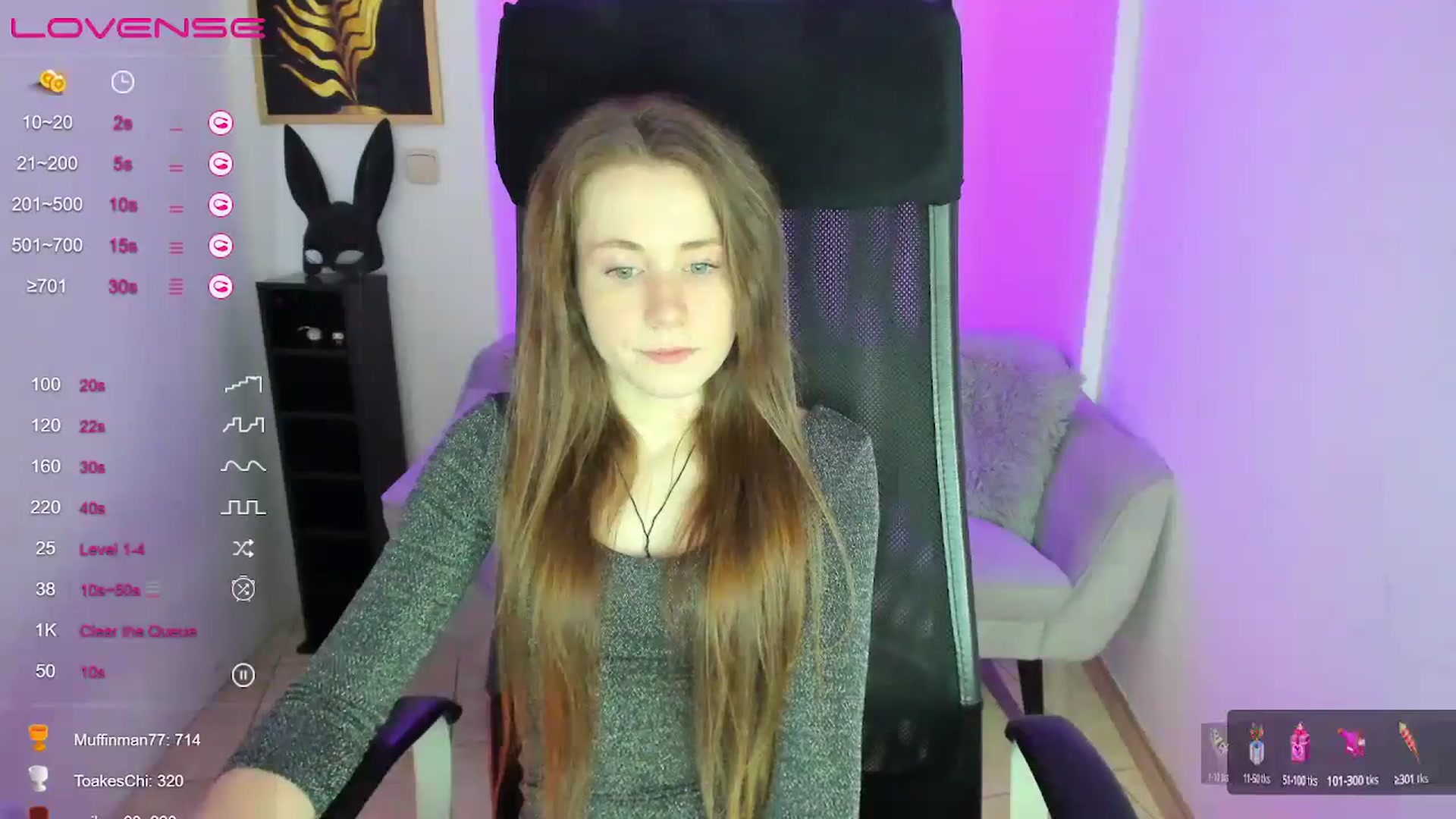 Gallery image thumbnail from Moonshinee's myfreecams stream on, 01/08/2025, 20:26 image 3 of 20
