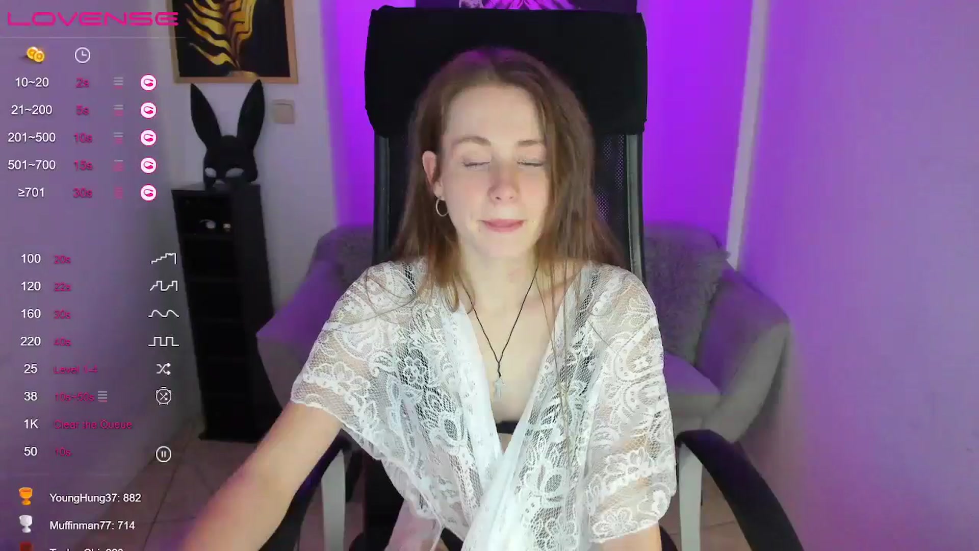 Gallery image thumbnail from Moonshinee's myfreecams stream on, 01/08/2025, 20:26 image 10 of 20