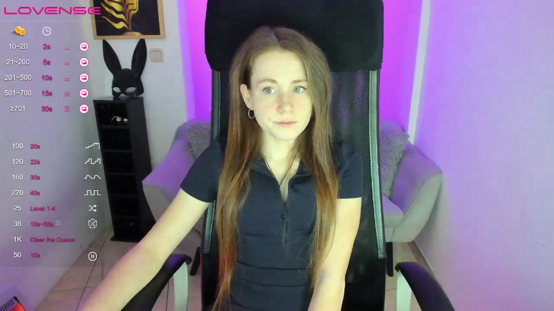 Gallery image thumbnail from Moonshinee's myfreecams stream on, 01/09/2025, 14:08 image 3 of 20
