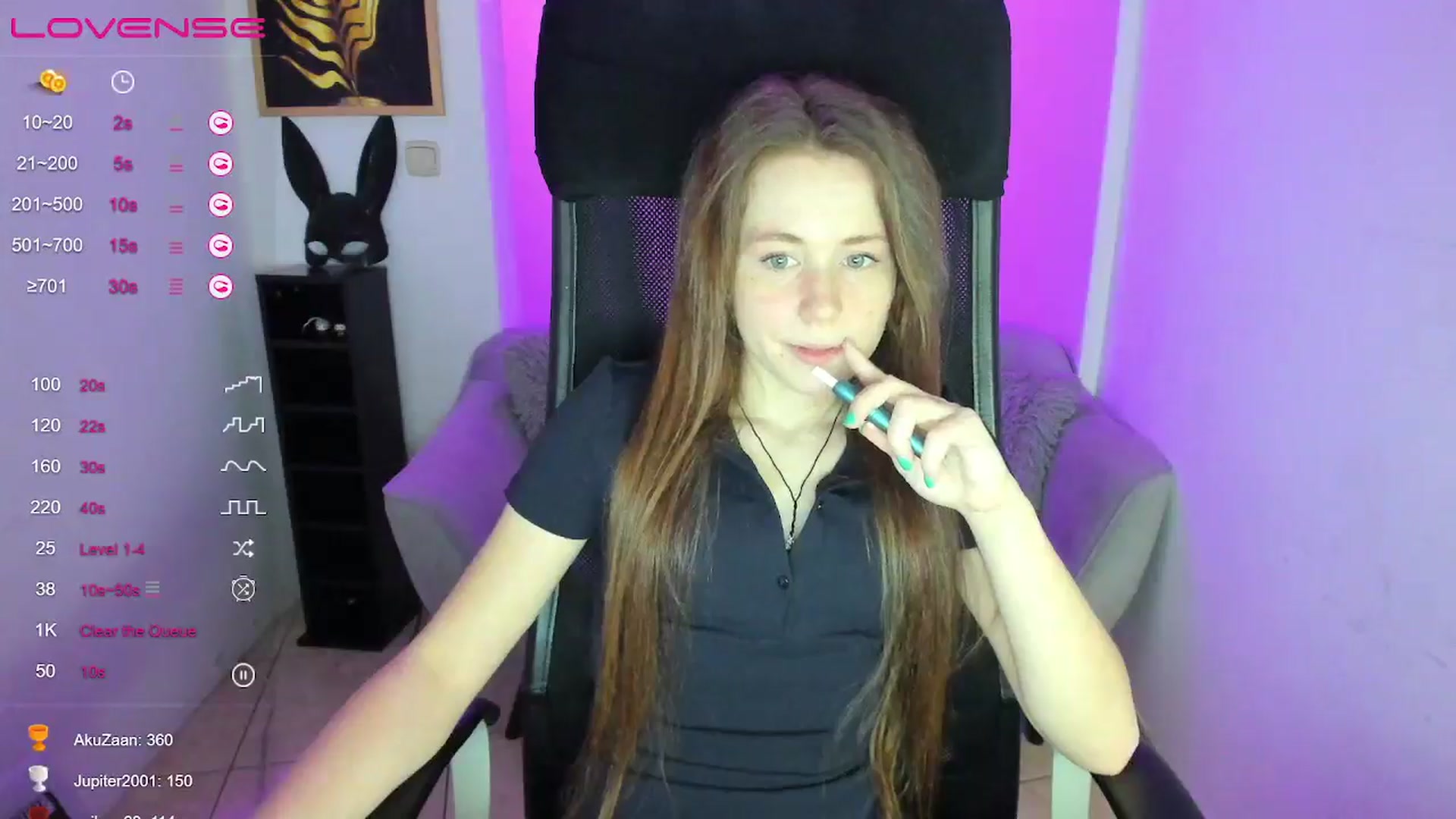 Gallery image thumbnail from Moonshinee's myfreecams stream on, 01/09/2025, 16:54 image 12 of 20