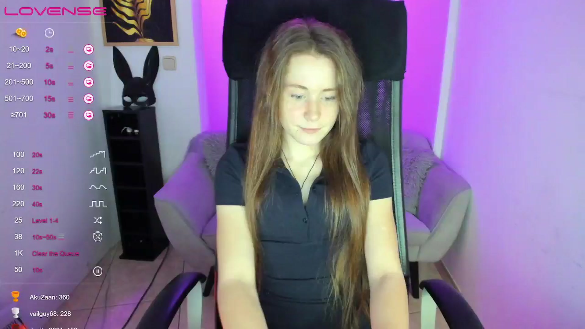 Gallery image thumbnail from Moonshinee's myfreecams stream on, 01/09/2025, 16:54 image 18 of 20