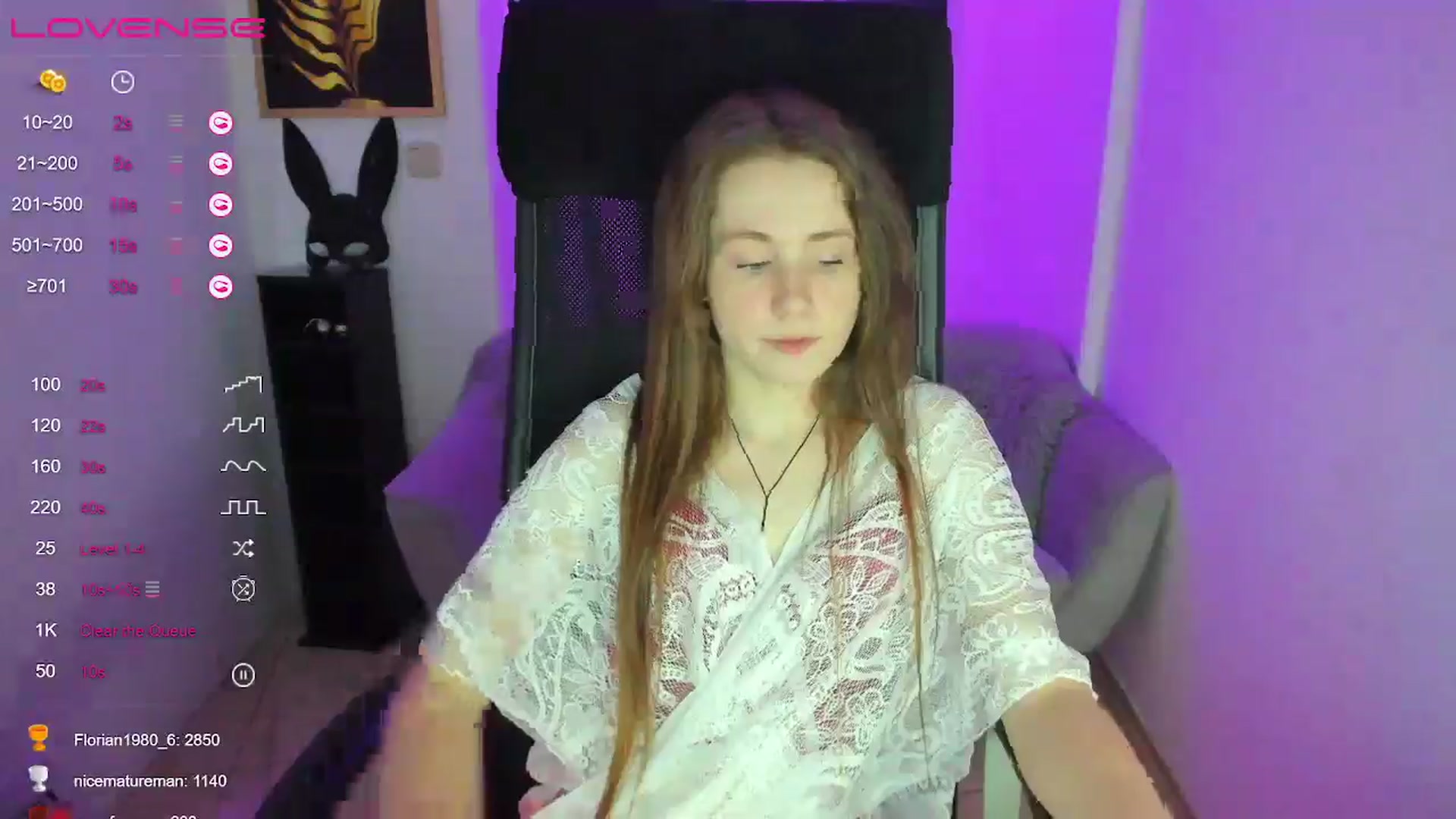 Gallery image thumbnail from Moonshinee's myfreecams stream on, 01/09/2025, 21:06 image 14 of 20
