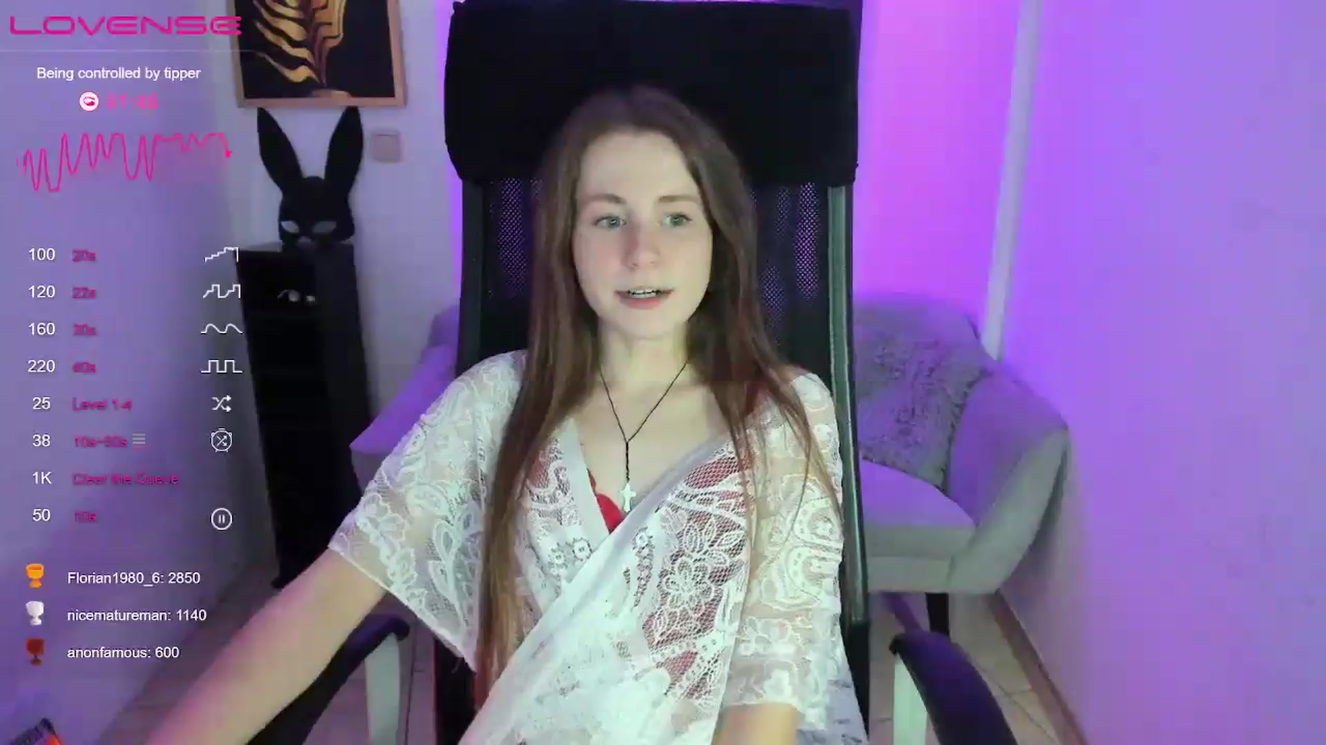 Gallery image thumbnail from Moonshinee's myfreecams stream on, 01/09/2025, 21:06 image 12 of 20