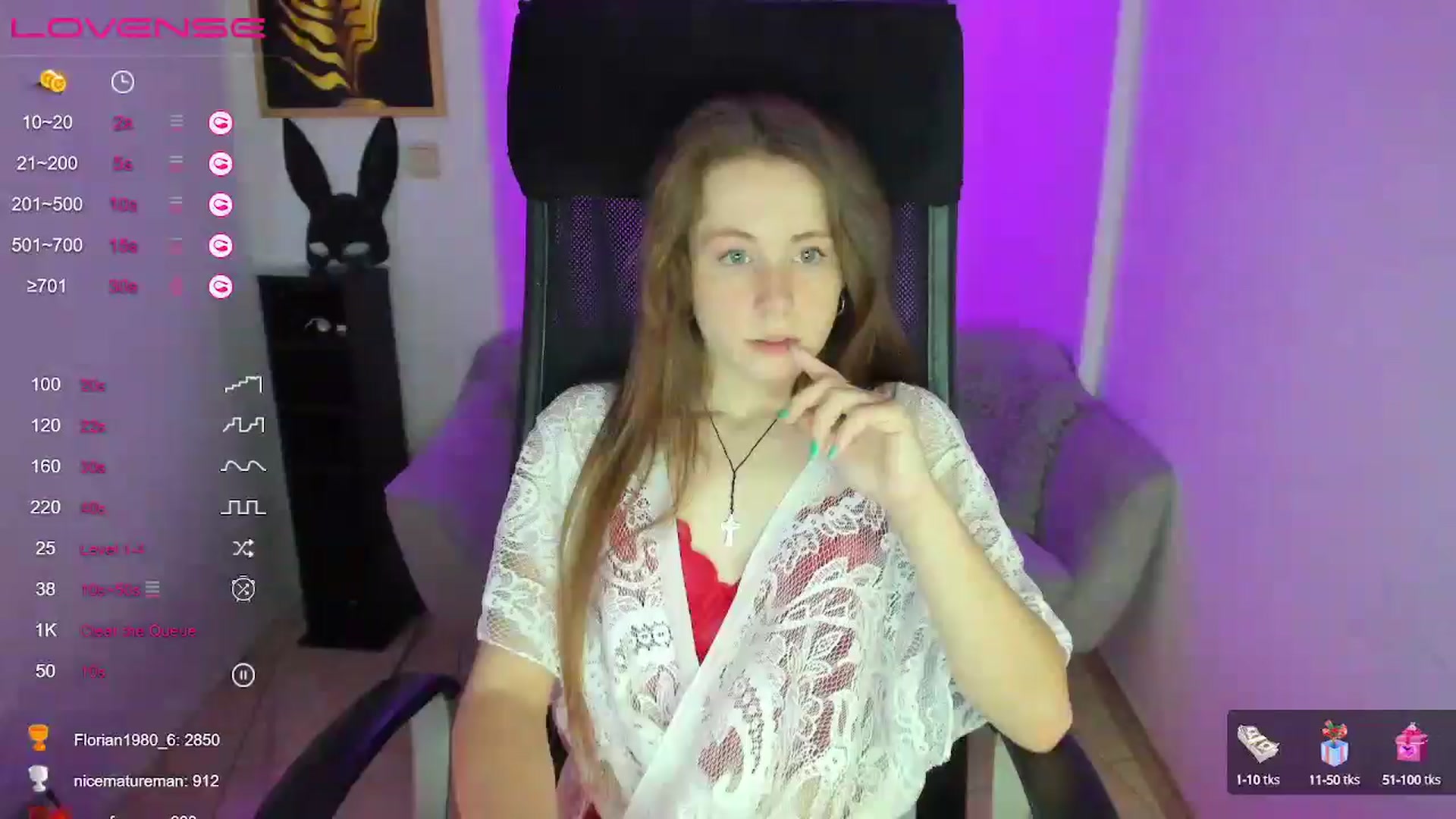 Gallery image thumbnail from Moonshinee's myfreecams stream on, 01/09/2025, 21:06 image 7 of 20