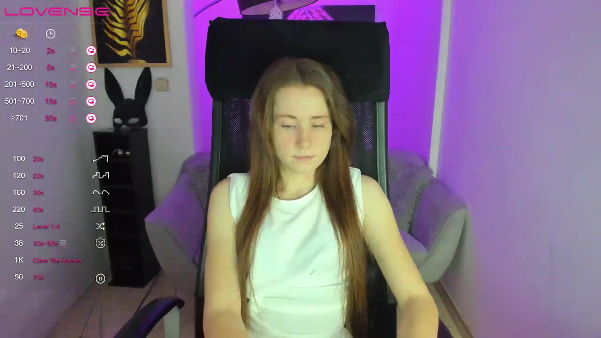 Gallery image thumbnail from Moonshinee's myfreecams stream on, 01/10/2025, 13:50 image 6 of 20
