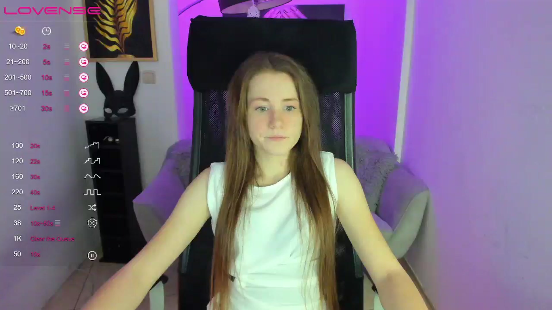 Gallery image thumbnail from Moonshinee's myfreecams stream on, 01/10/2025, 13:50 image 12 of 20