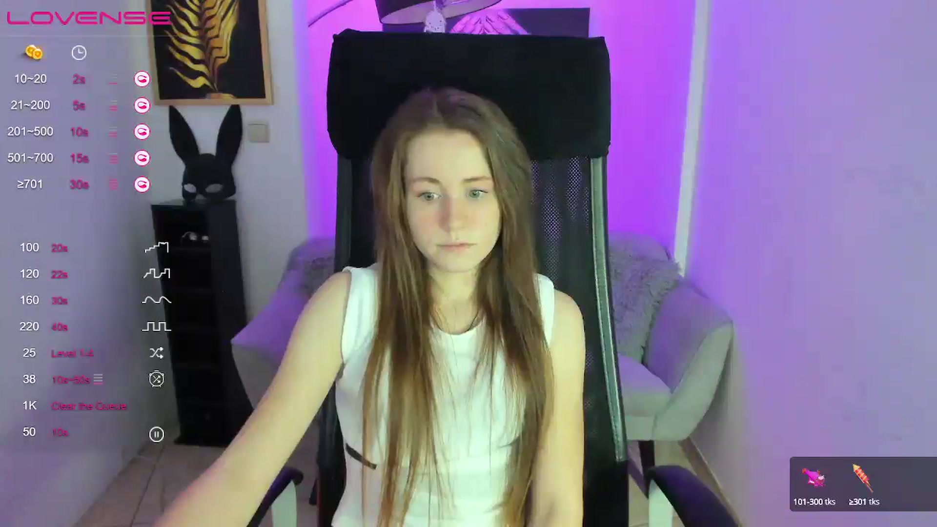 Gallery image thumbnail from Moonshinee's myfreecams stream on, 01/10/2025, 14:36 image 20 of 20