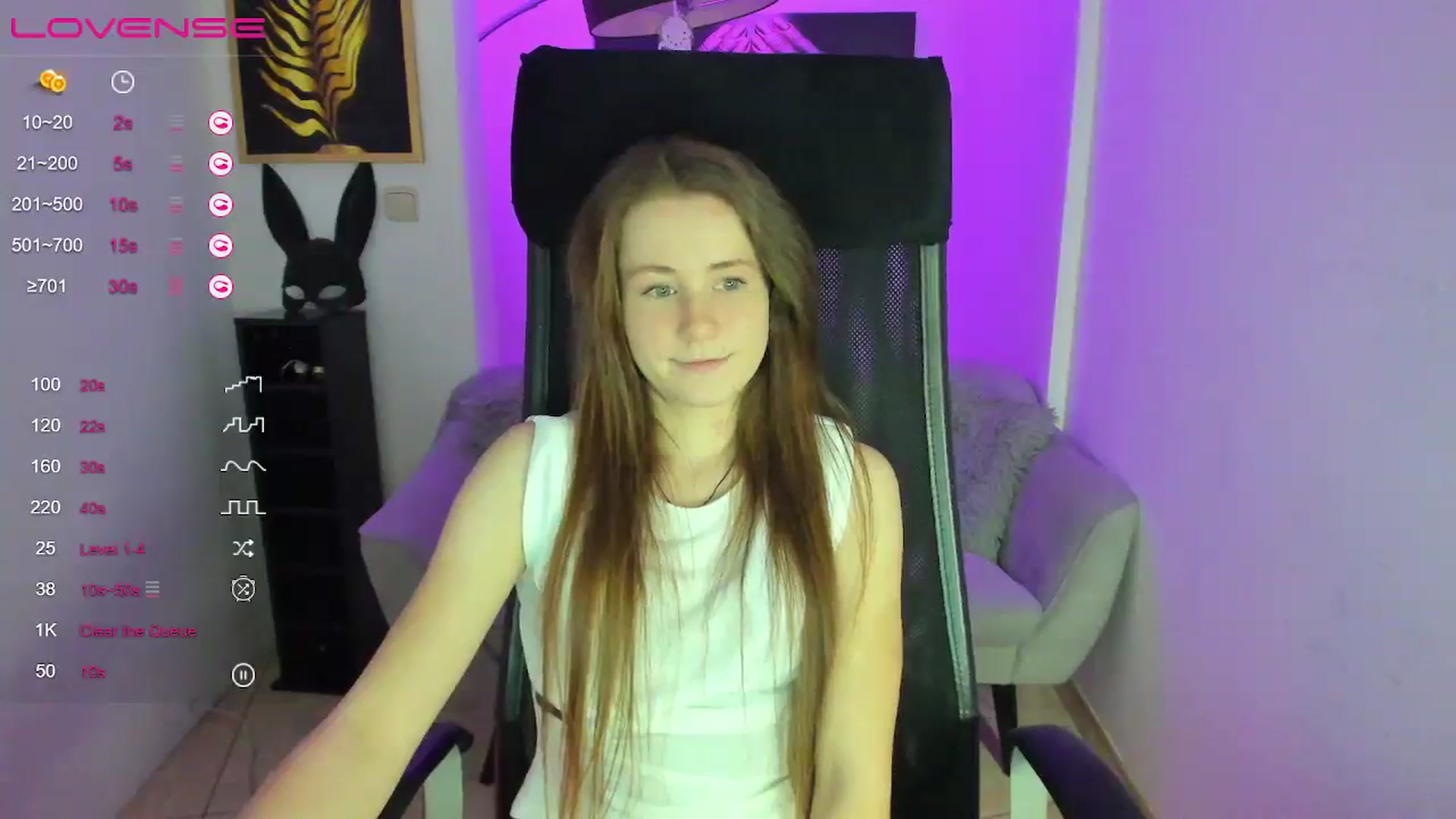 Gallery image thumbnail from Moonshinee's myfreecams stream on, 01/10/2025, 14:36 image 17 of 20