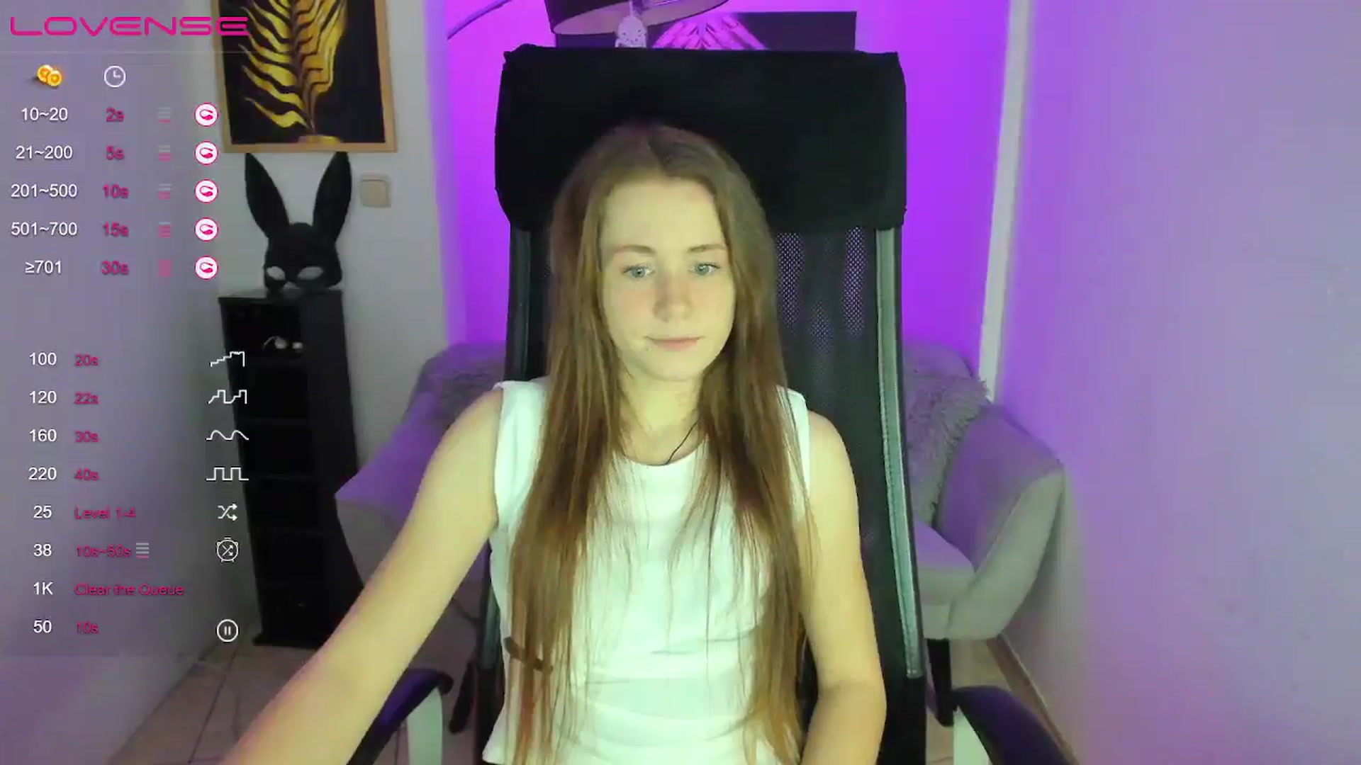 Gallery image thumbnail from Moonshinee's myfreecams stream on, 01/10/2025, 14:36 image 5 of 20
