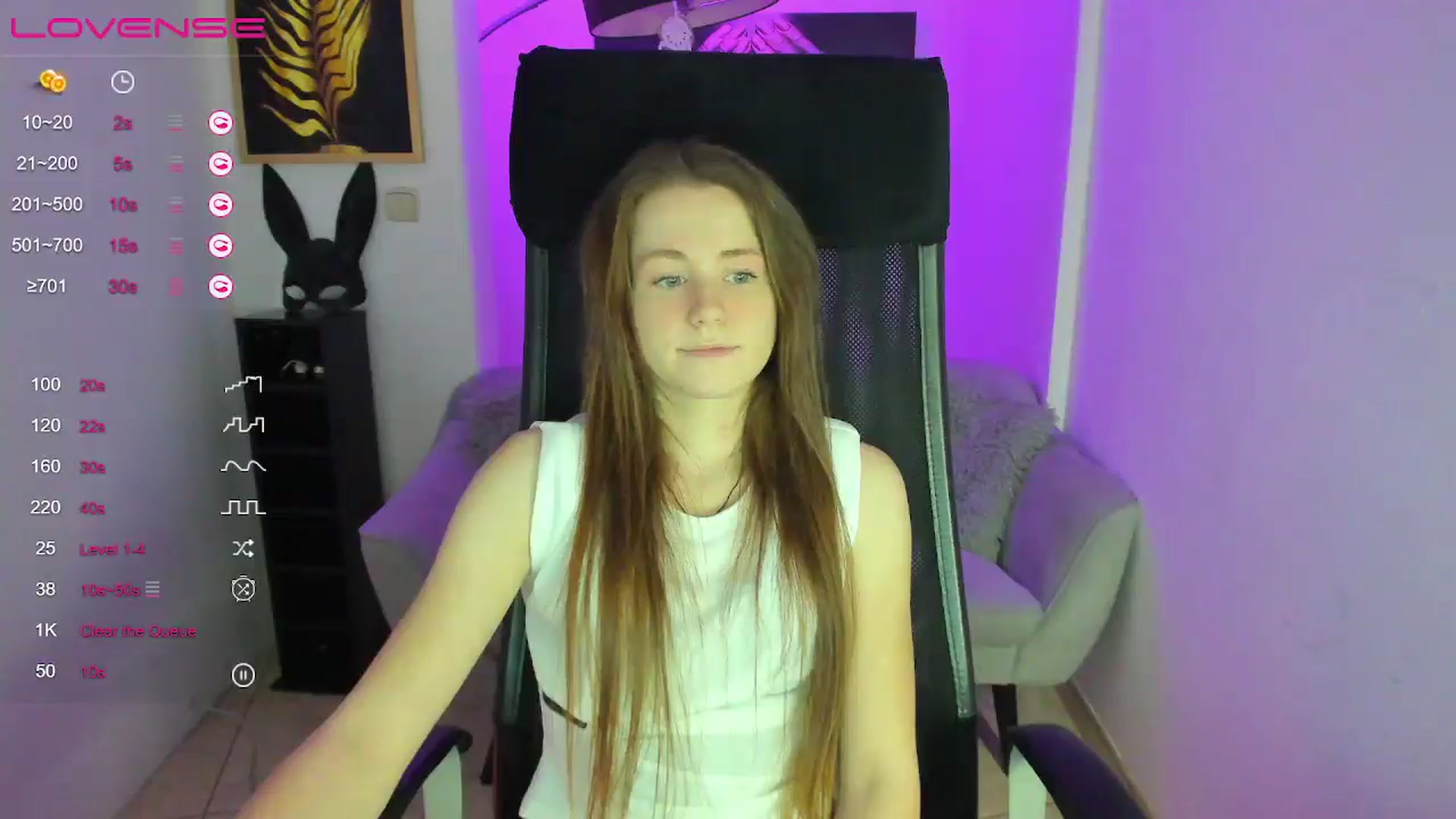 Gallery image thumbnail from Moonshinee's myfreecams stream on, 01/10/2025, 14:36 image 19 of 20