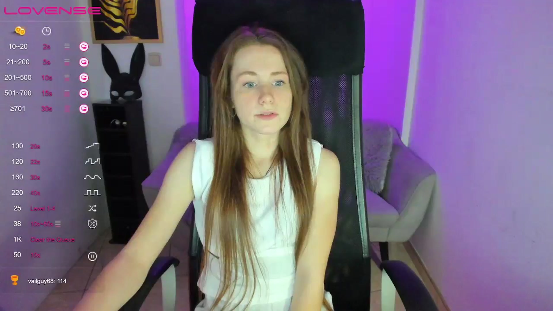 Gallery image thumbnail from Moonshinee's myfreecams stream on, 01/10/2025, 16:09 image 18 of 20