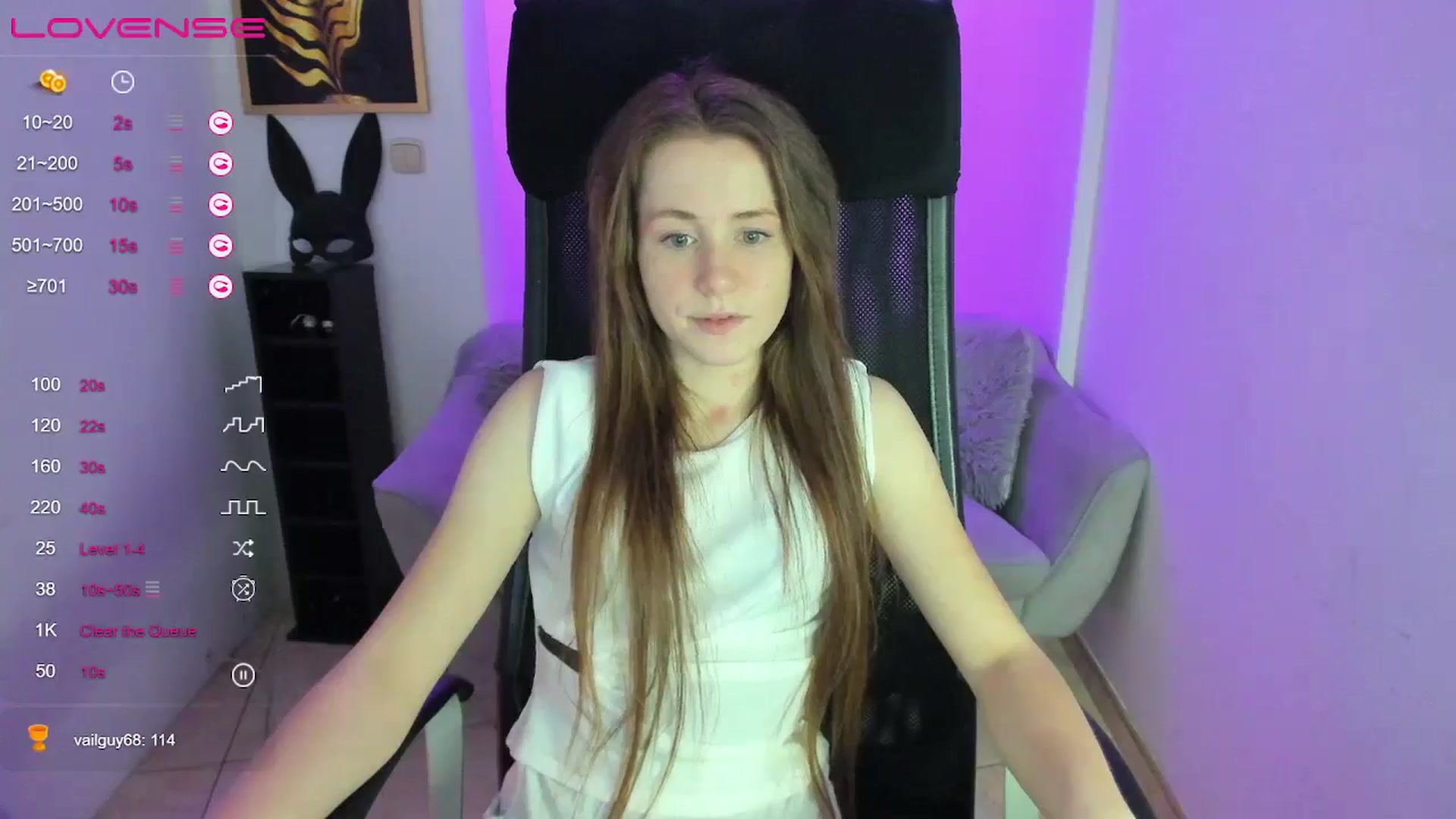 Gallery image thumbnail from Moonshinee's myfreecams stream on, 01/10/2025, 16:09 image 4 of 20