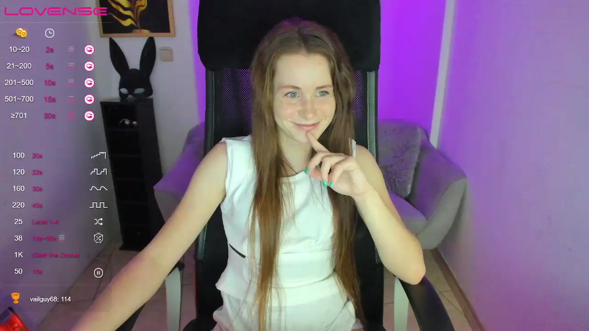 Gallery image thumbnail from Moonshinee's myfreecams stream on, 01/10/2025, 18:33 image 19 of 20