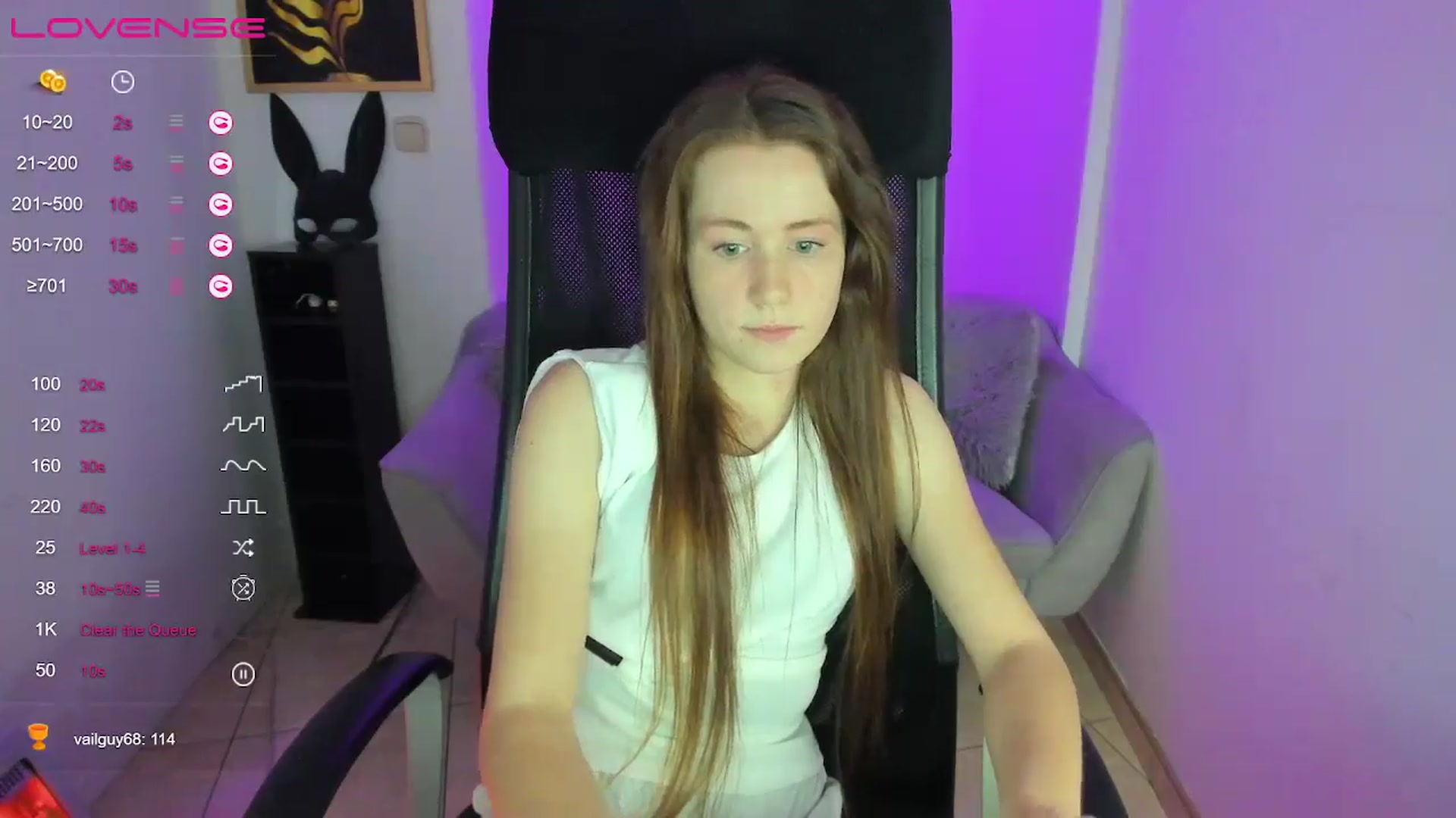 Gallery image thumbnail from Moonshinee's myfreecams stream on, 01/10/2025, 18:33 image 7 of 20