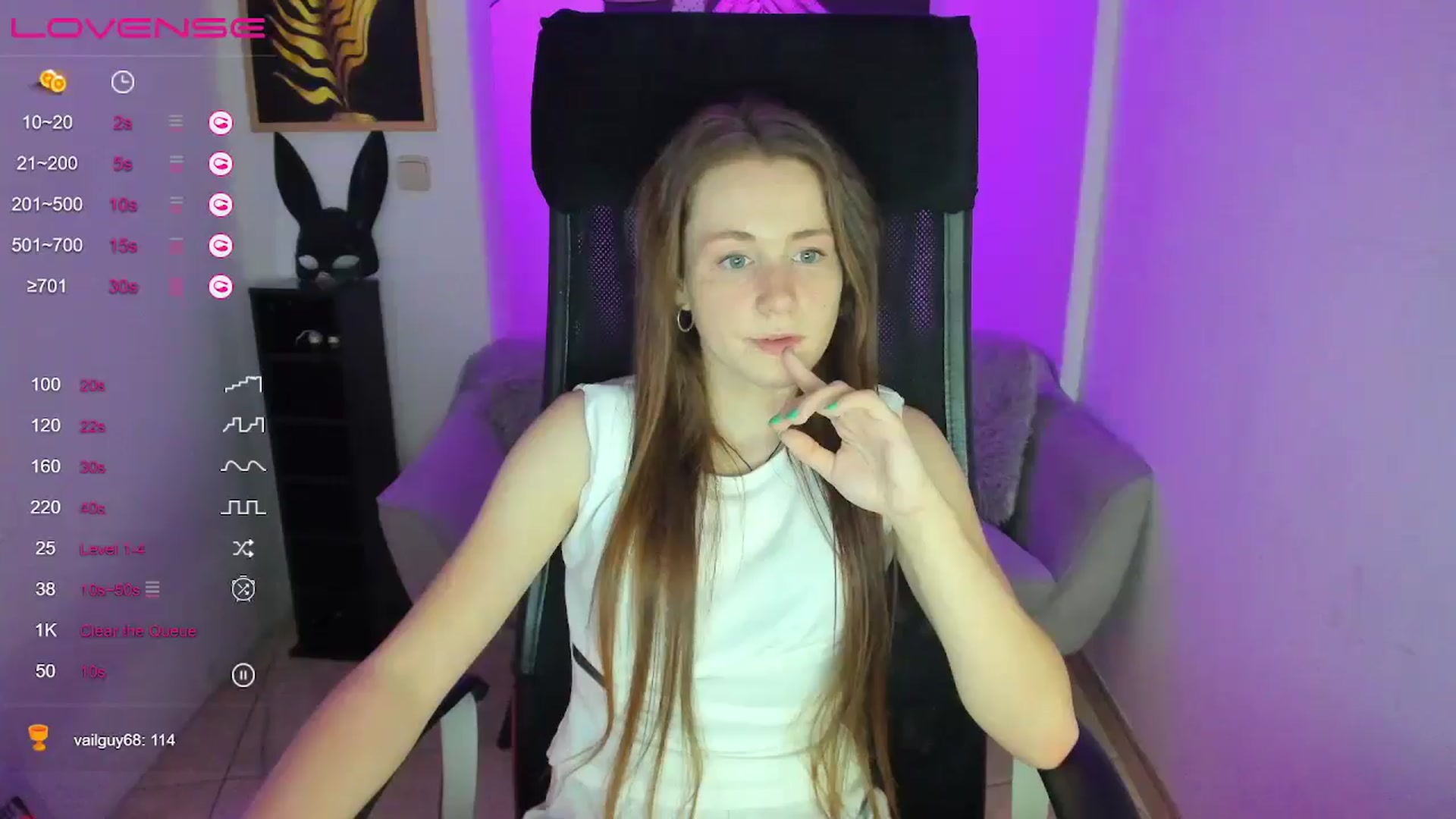 Gallery image thumbnail from Moonshinee's myfreecams stream on, 01/10/2025, 20:10 image 18 of 20