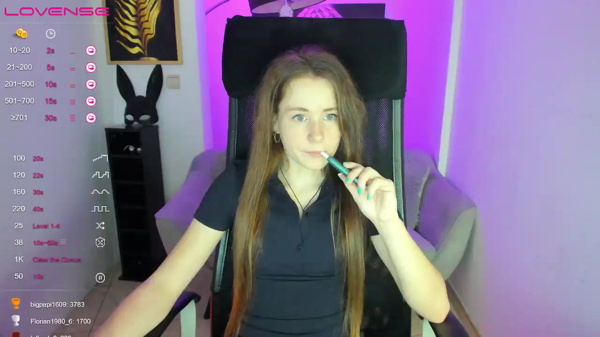 Gallery image thumbnail from Moonshinee's myfreecams stream on, 01/11/2025, 17:50 image 17 of 20
