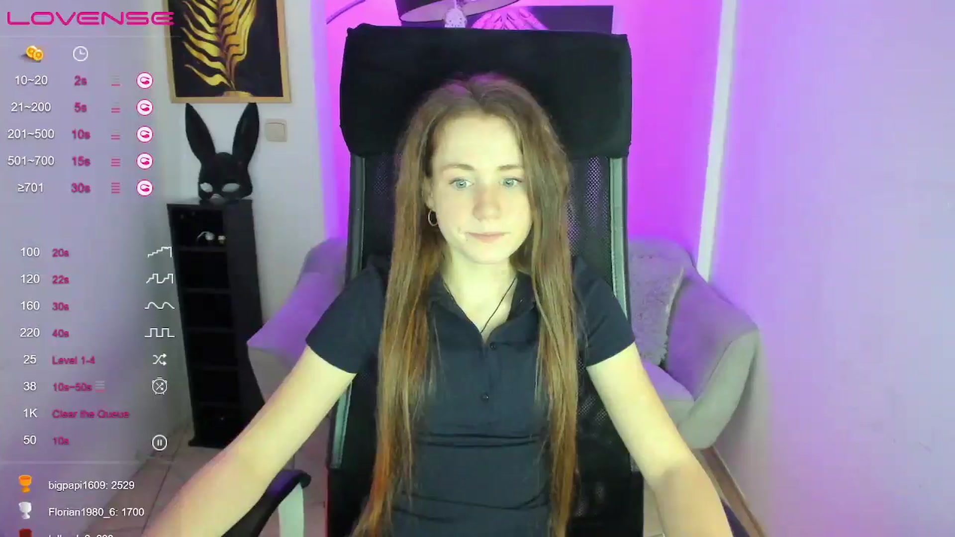 Gallery image thumbnail from Moonshinee's myfreecams stream on, 01/11/2025, 17:50 image 13 of 20