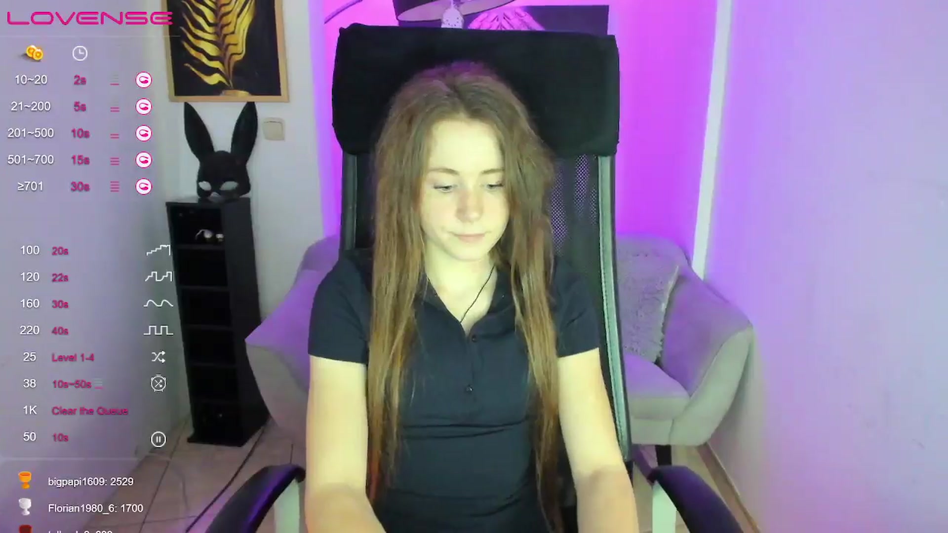 Gallery image thumbnail from Moonshinee's myfreecams stream on, 01/11/2025, 17:50 image 9 of 20