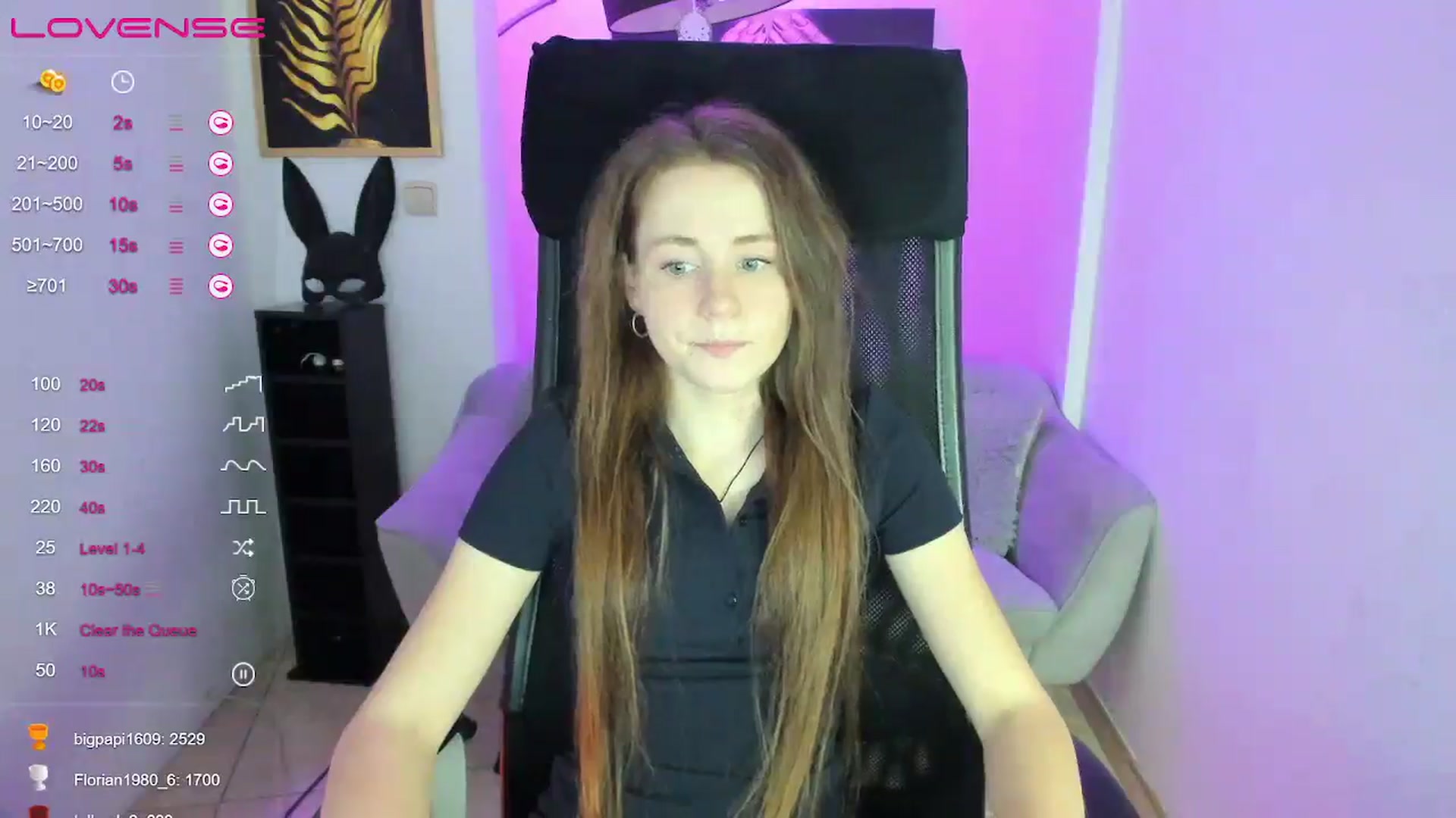 Gallery image thumbnail from Moonshinee's myfreecams stream on, 01/11/2025, 17:50 image 11 of 20